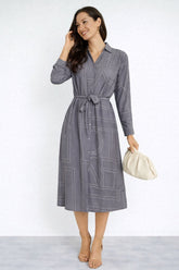 8Pcs Grey Modern Line Print Belted Shirt Dress