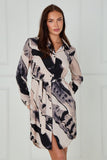 8Pcs Beige Abstract Brushstroke Print Mini Shirt Dress