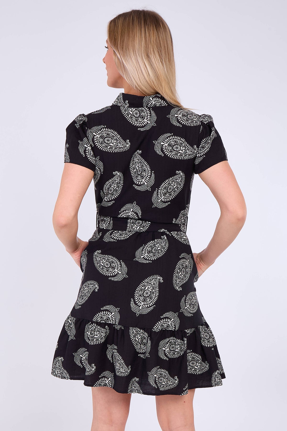 8Pcs Black Paisley Print Short Sleeve Mini Dress