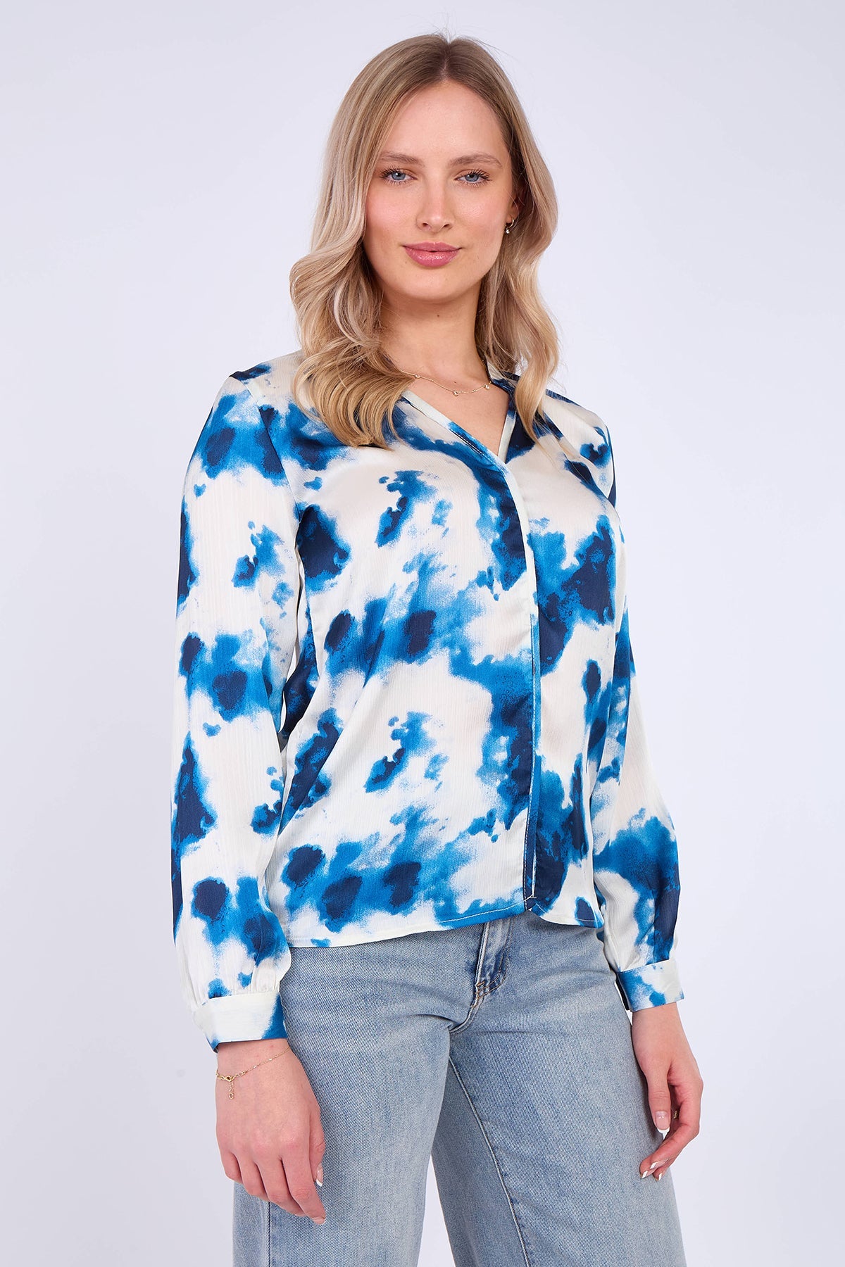 8Pcs Blue Watercolour Print Satin Blouse