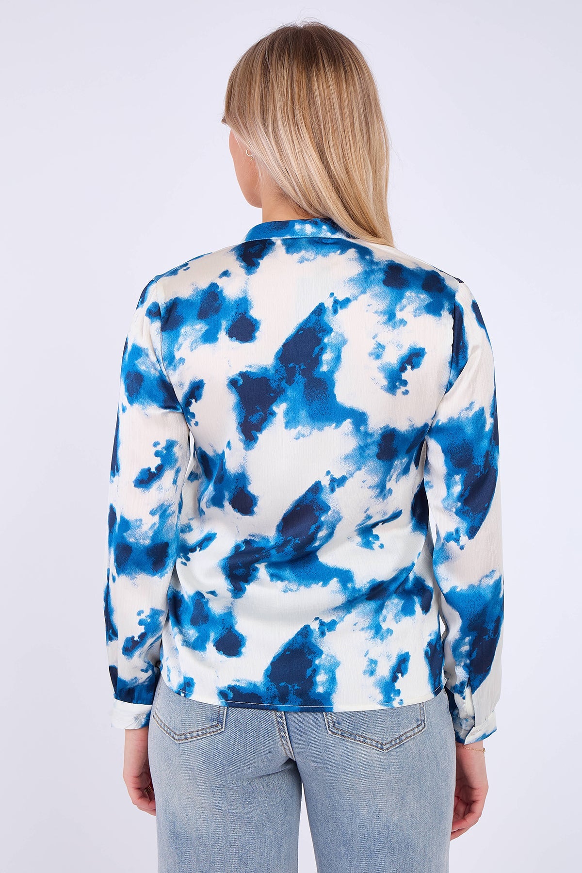 8Pcs Blue Watercolour Print Satin Blouse