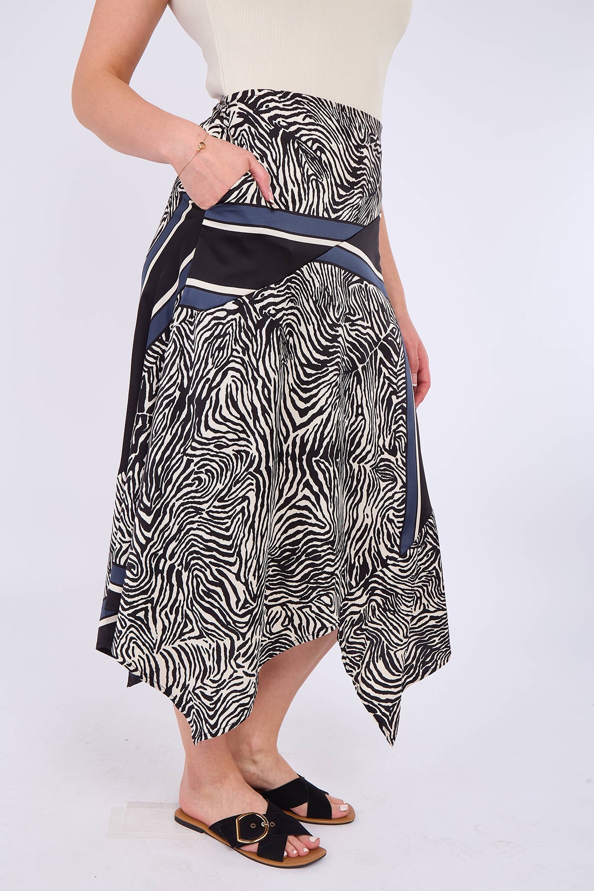 8Pcs Zebra Scarf Print Asymmetric Hem Skirt