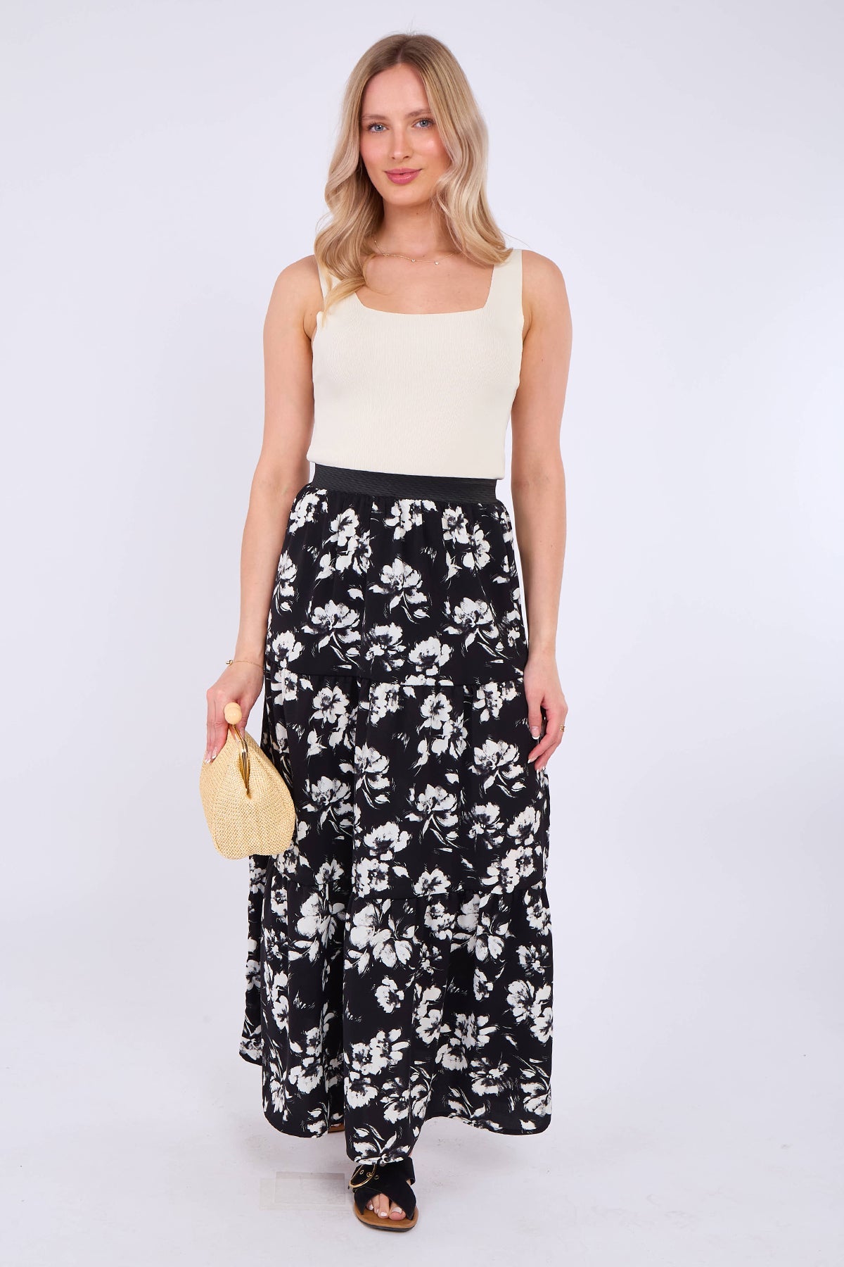 8Pcs Mono Floral Print Tiered Maxi Skirt