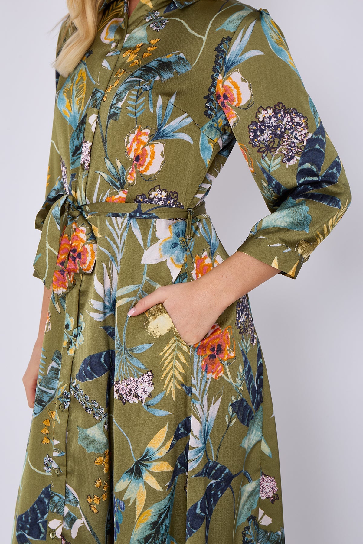 8Pcs Khaki Botanical Print Satin Maxi Shirt Dress