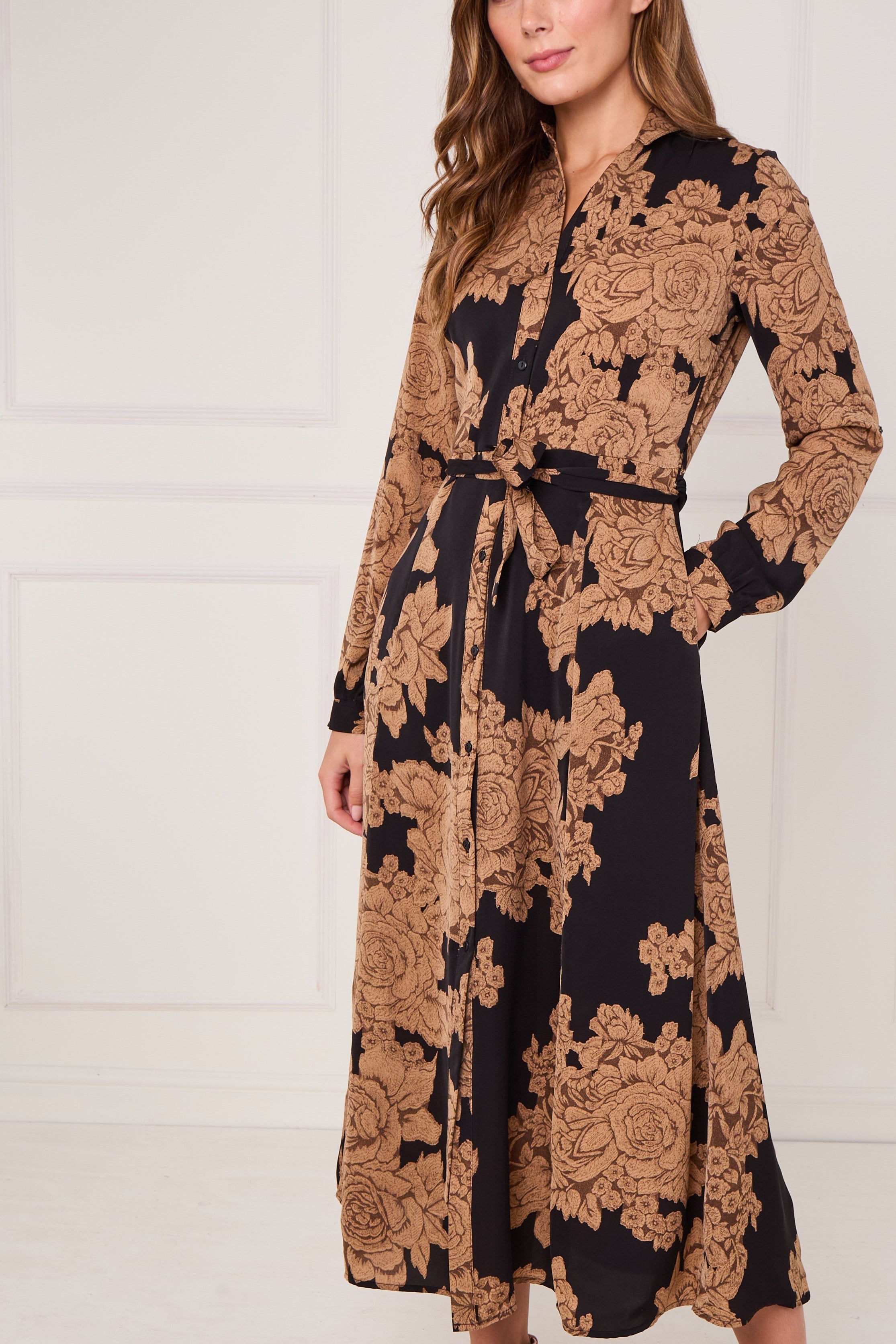 8Pcs Black and Camel Rose Print Maxi Shirt Dress