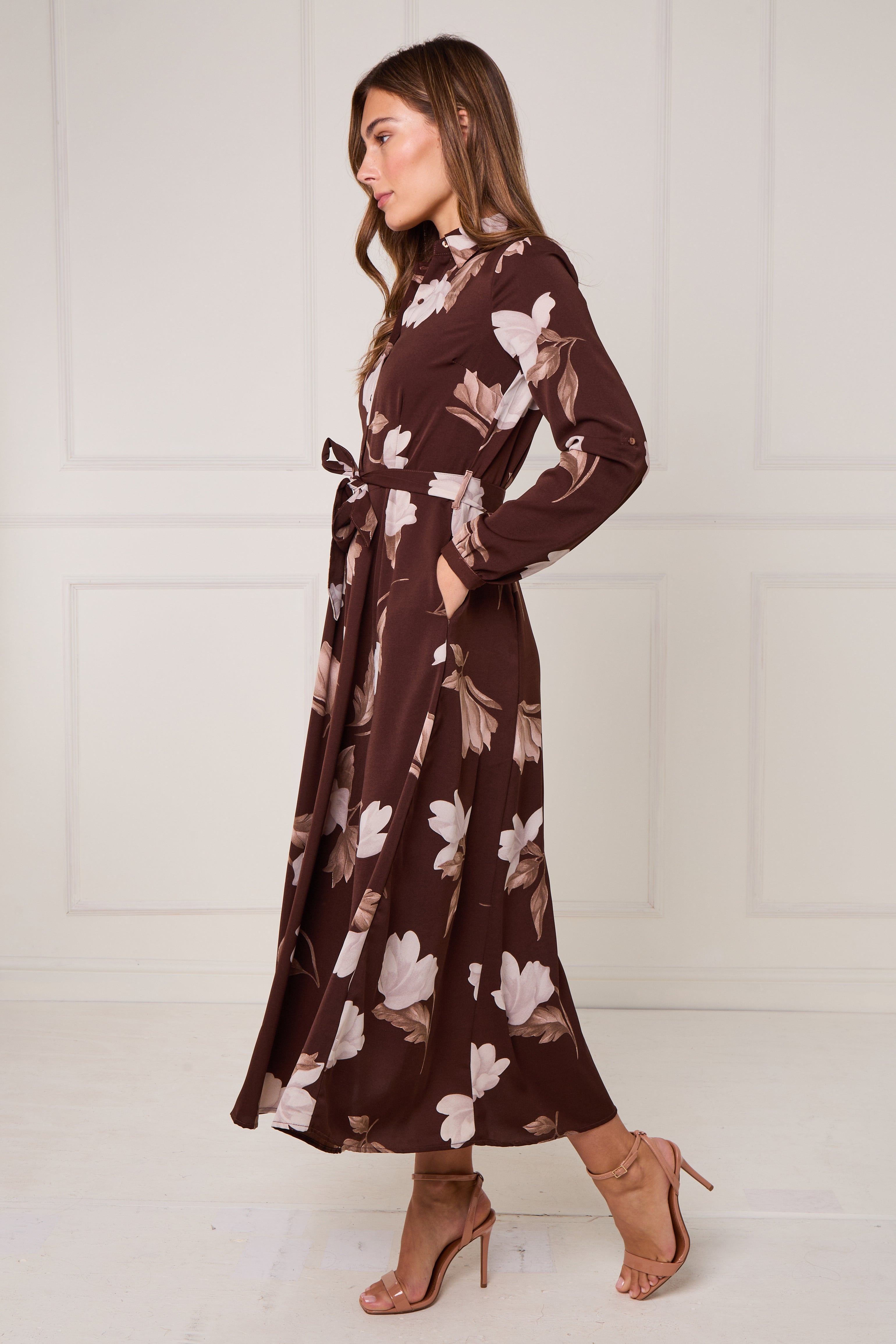 8Pcs Chocolate and Cream Magnolia Print Maxi Shirt Dress