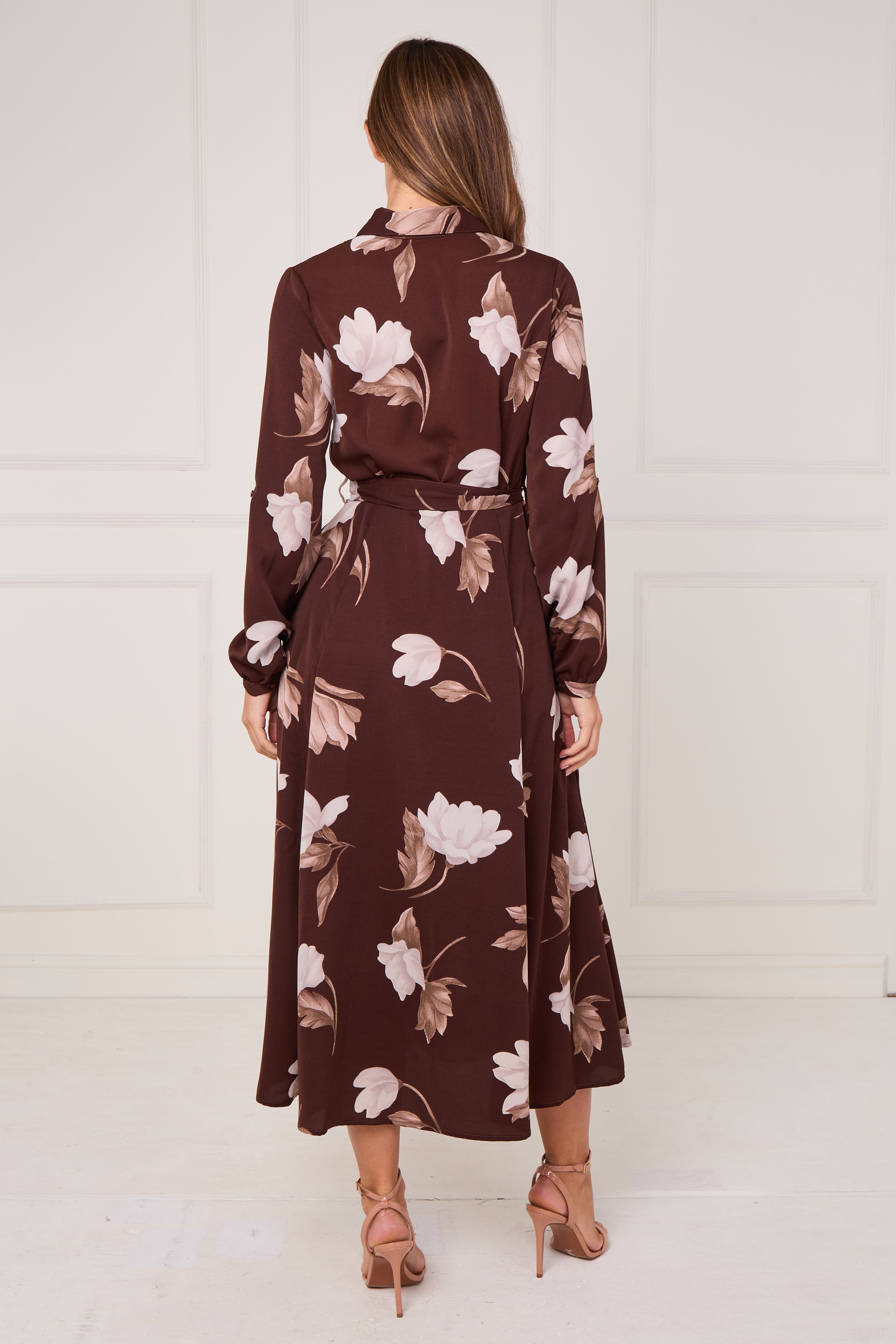8Pcs Chocolate and Cream Magnolia Print Maxi Shirt Dress