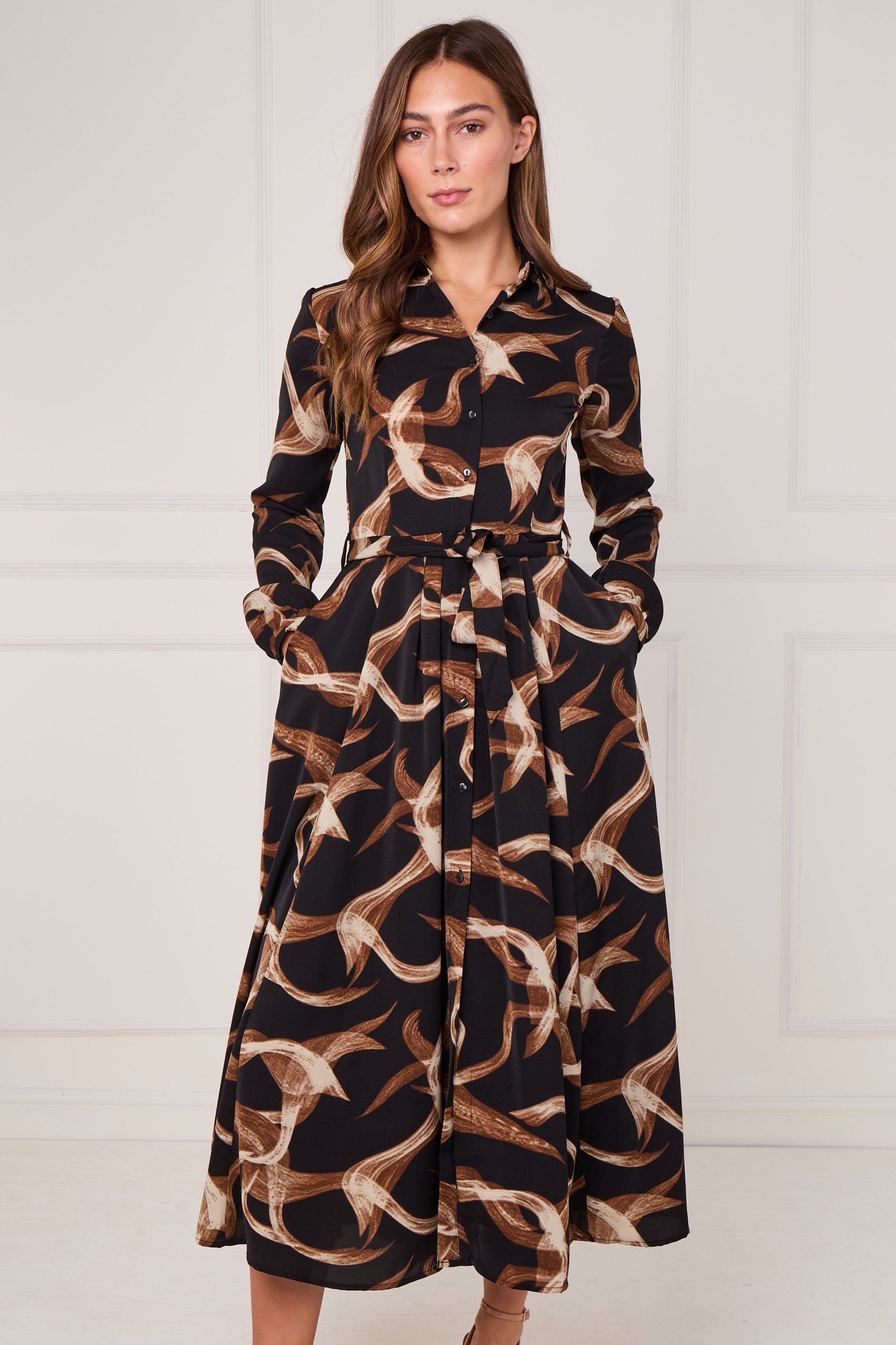 8Pcs Black and Caramel Swirl Print Maxi Shirt Dress