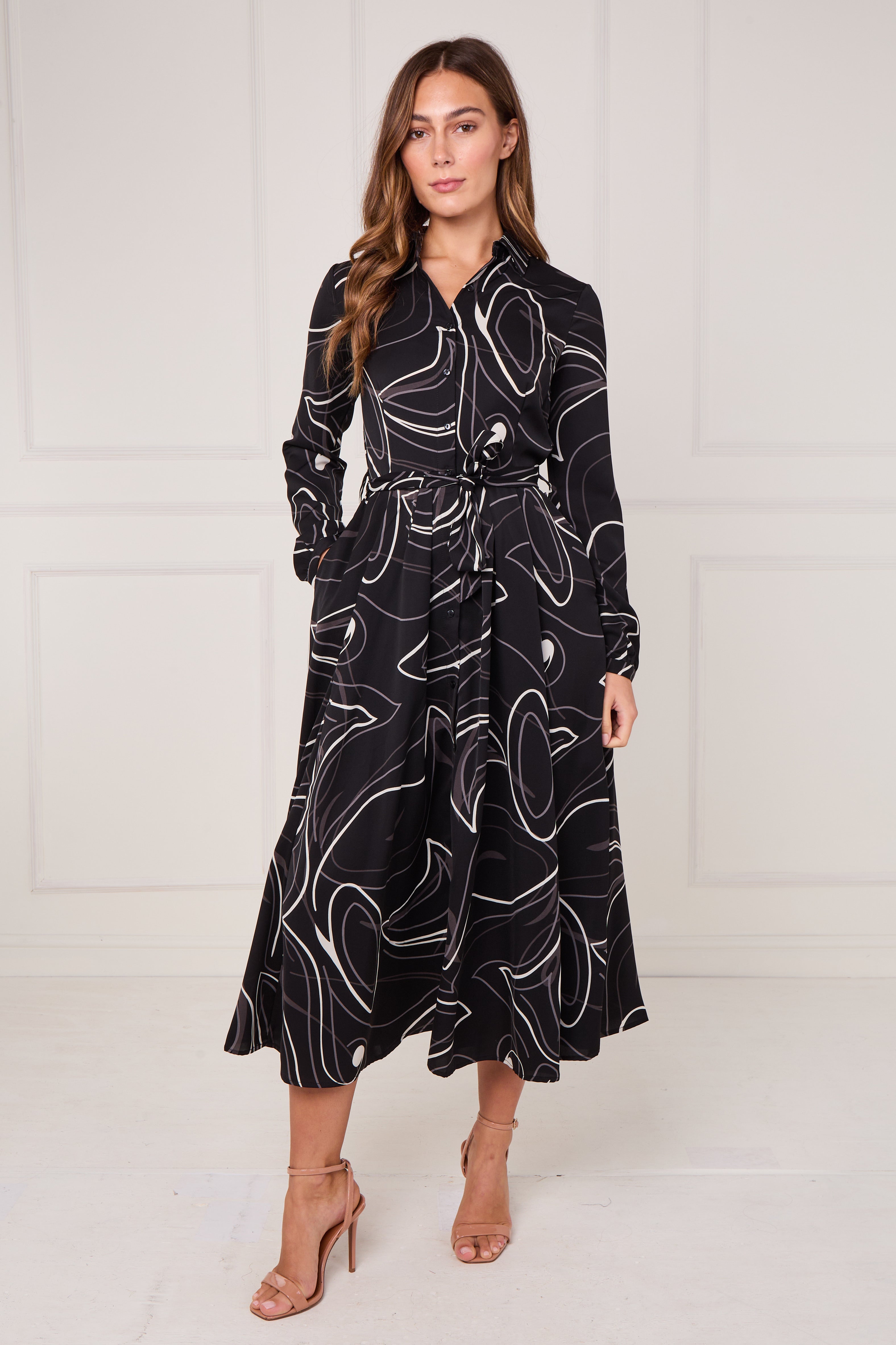 8Pcs Black and Ivory Contour Print Maxi Shirt Dress