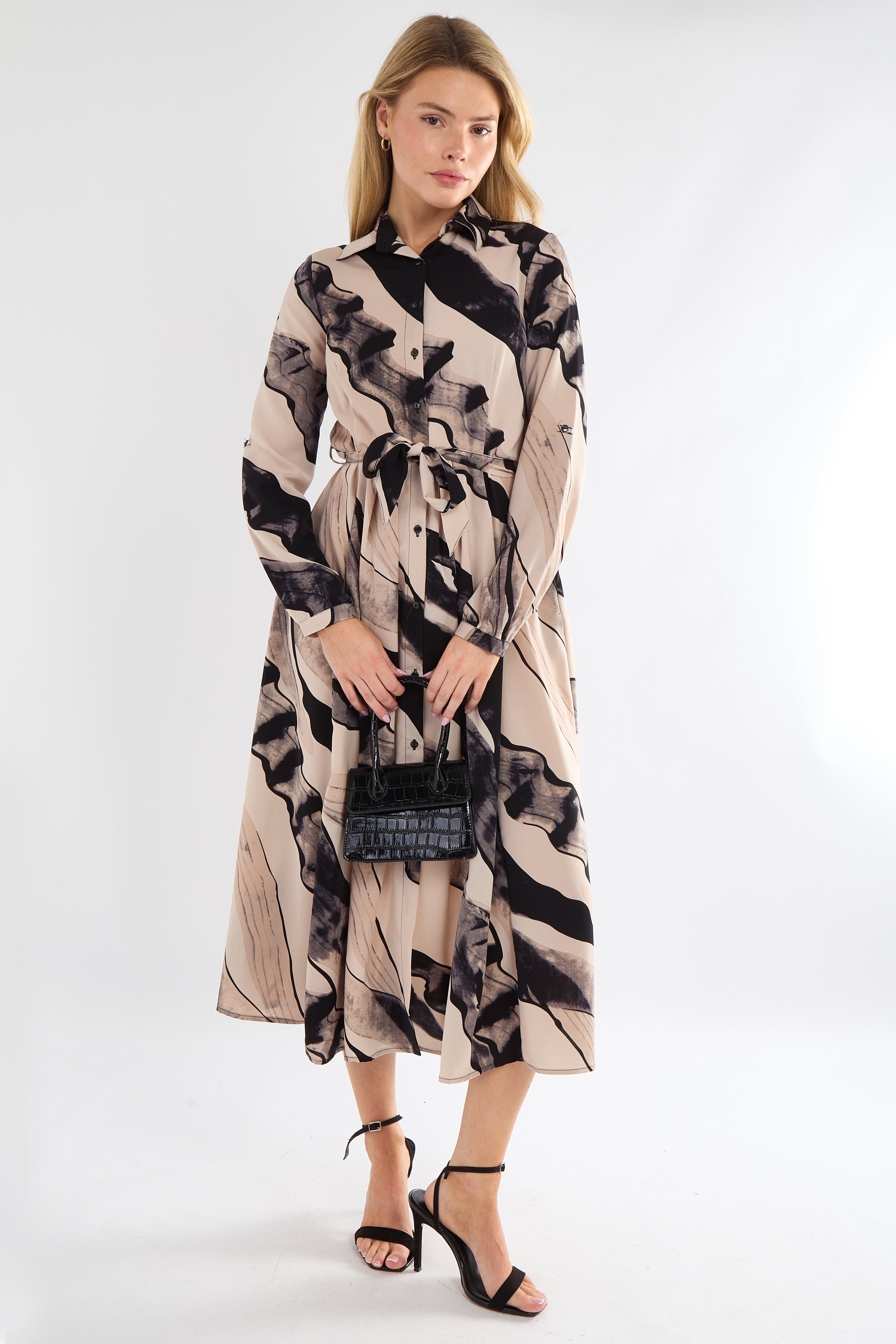8Pcs Black and Beige Abstract Print Midaxi Shirt Dress