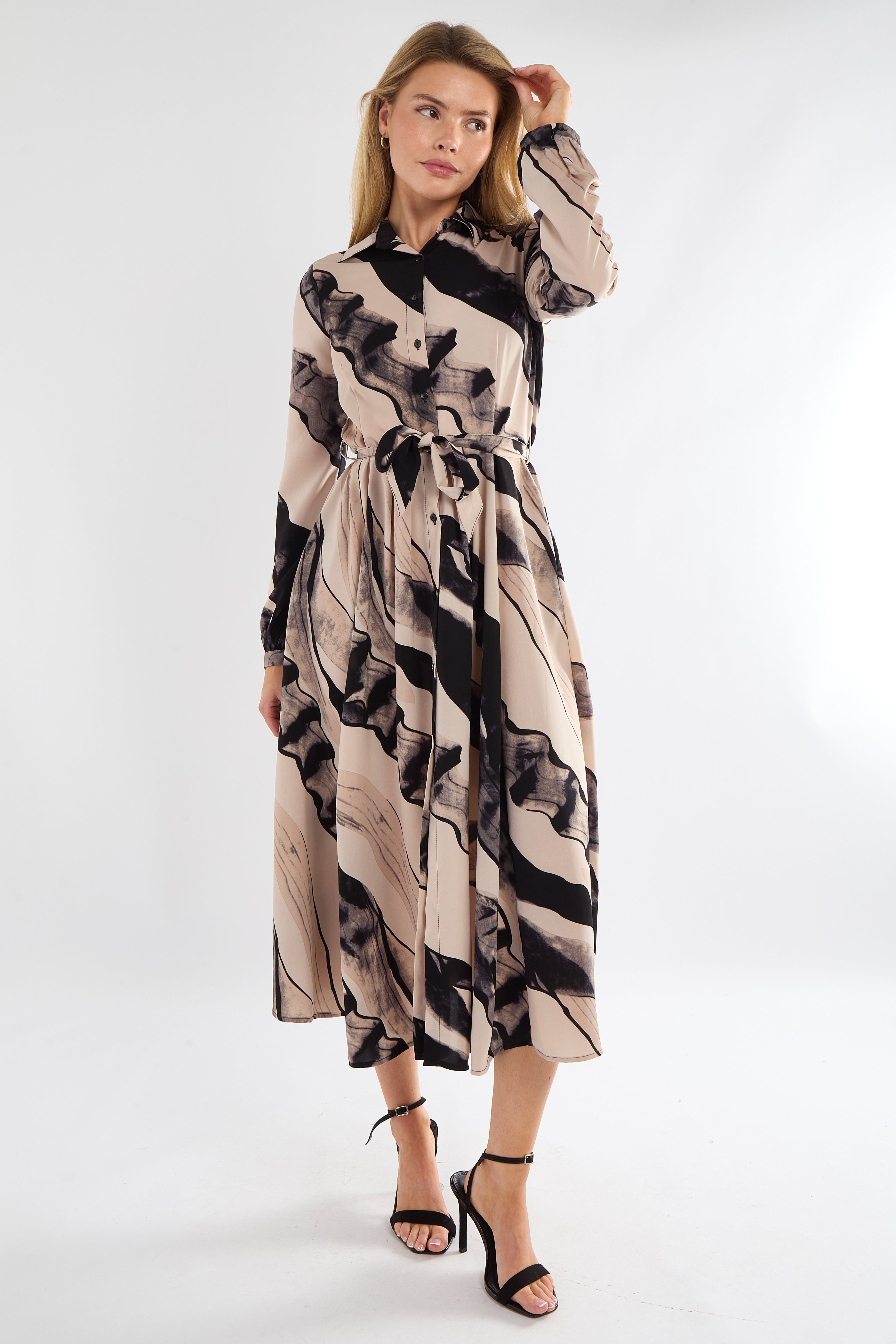 8Pcs Black and Beige Abstract Print Midaxi Shirt Dress