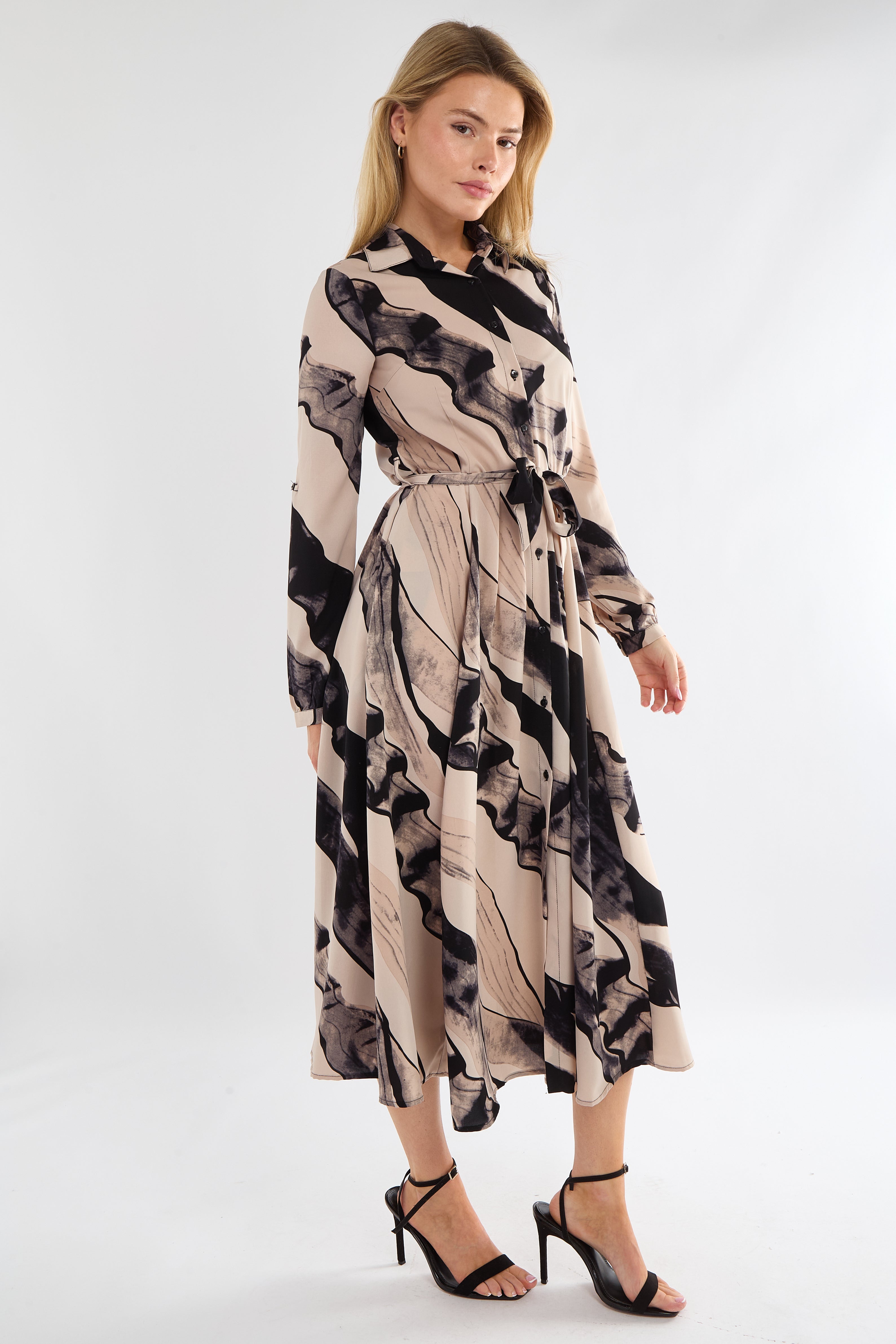 8Pcs Black and Beige Abstract Print Midaxi Shirt Dress