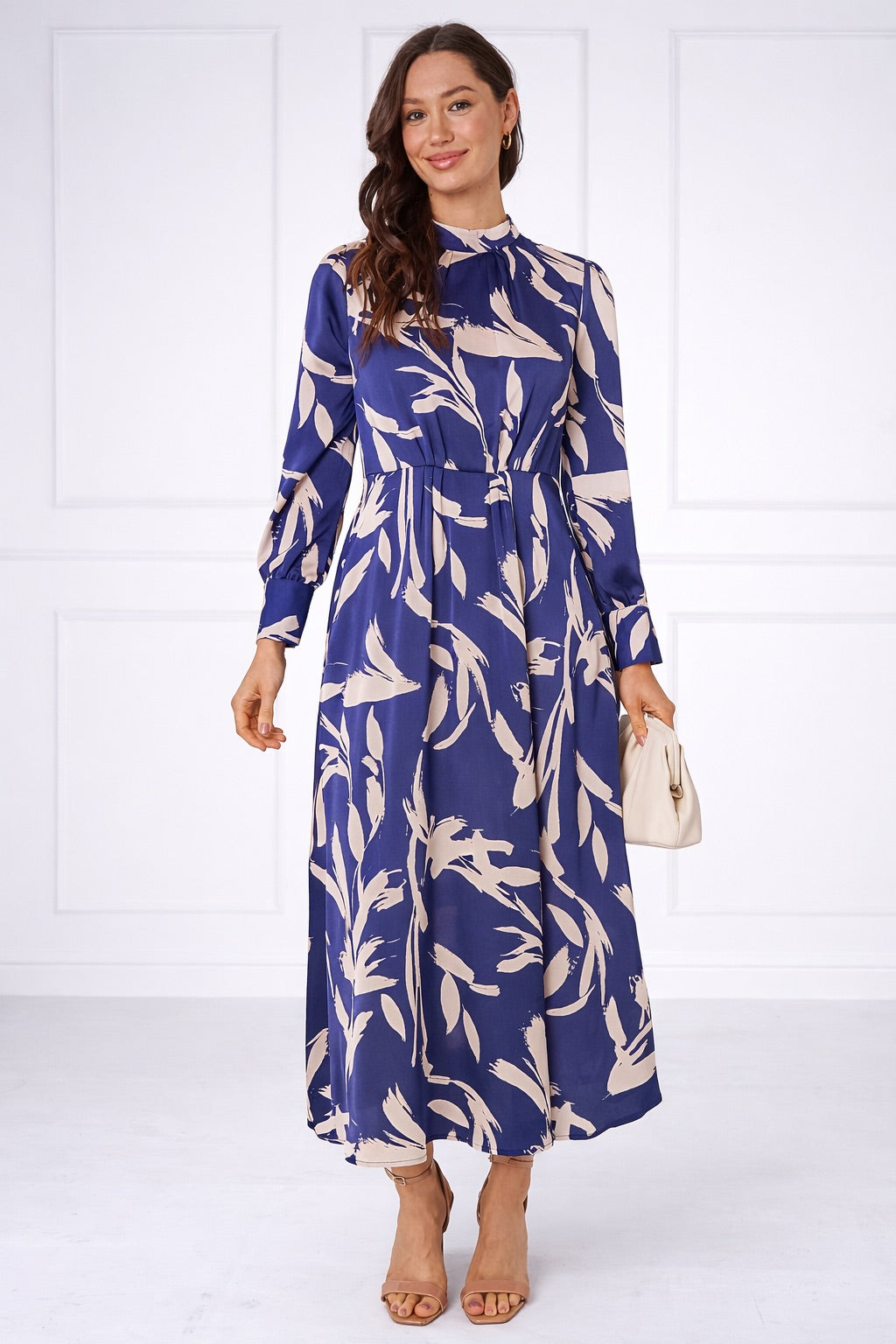 8Pcs Blue Brushstroke Print Pleated Skirt Satin Maxi Dress