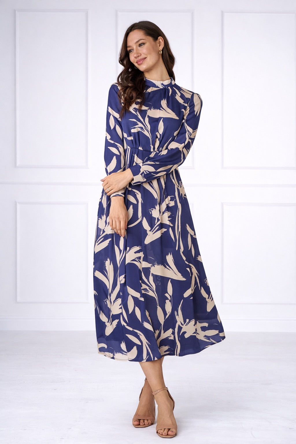 8Pcs Blue Brushstroke Print Pleated Skirt Satin Maxi Dress