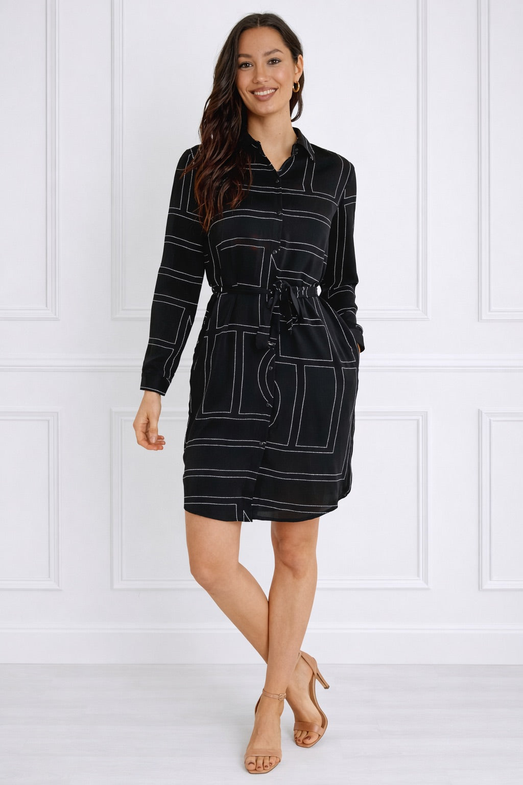8Pcs Black Geometric Print Belted Mini Shirt Dress