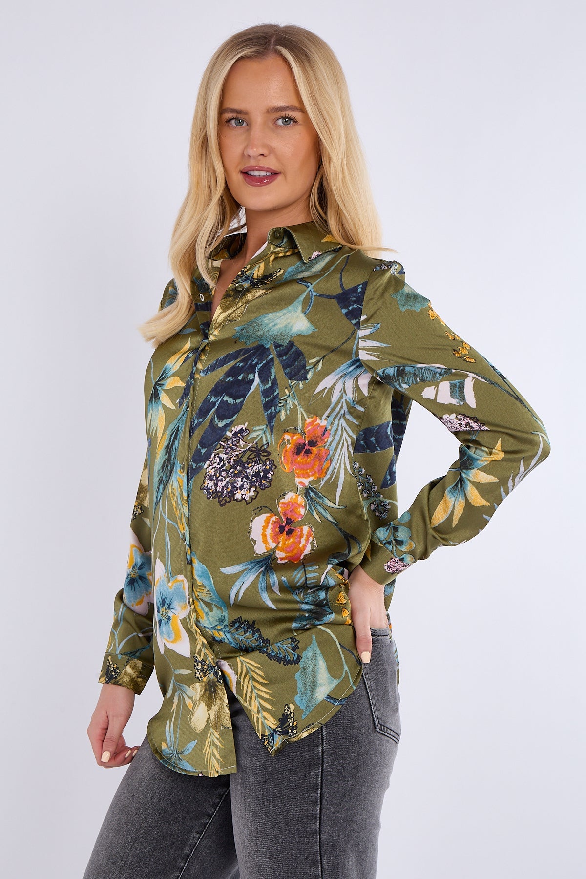 8Pcs Olive Floral Print Bubble Satin Shirt