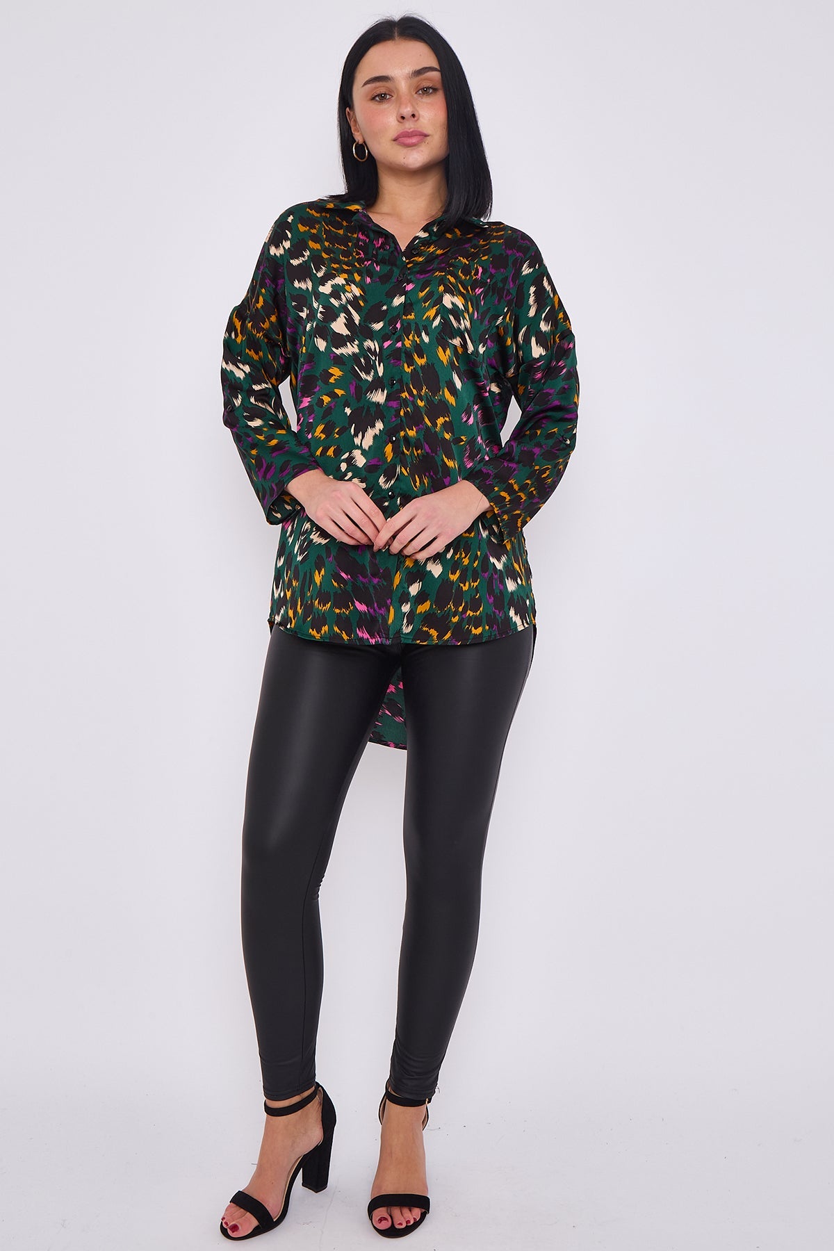 8Pcs Emerald Leopard Print Satin Oversized Shirt