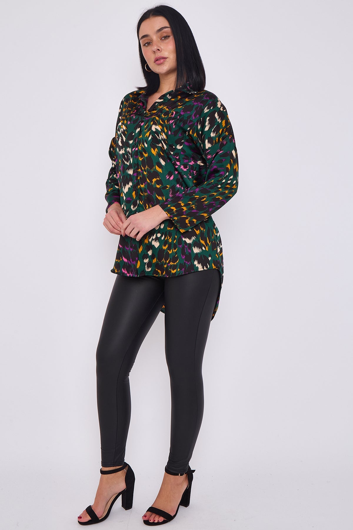 8Pcs Emerald Leopard Print Satin Oversized Shirt