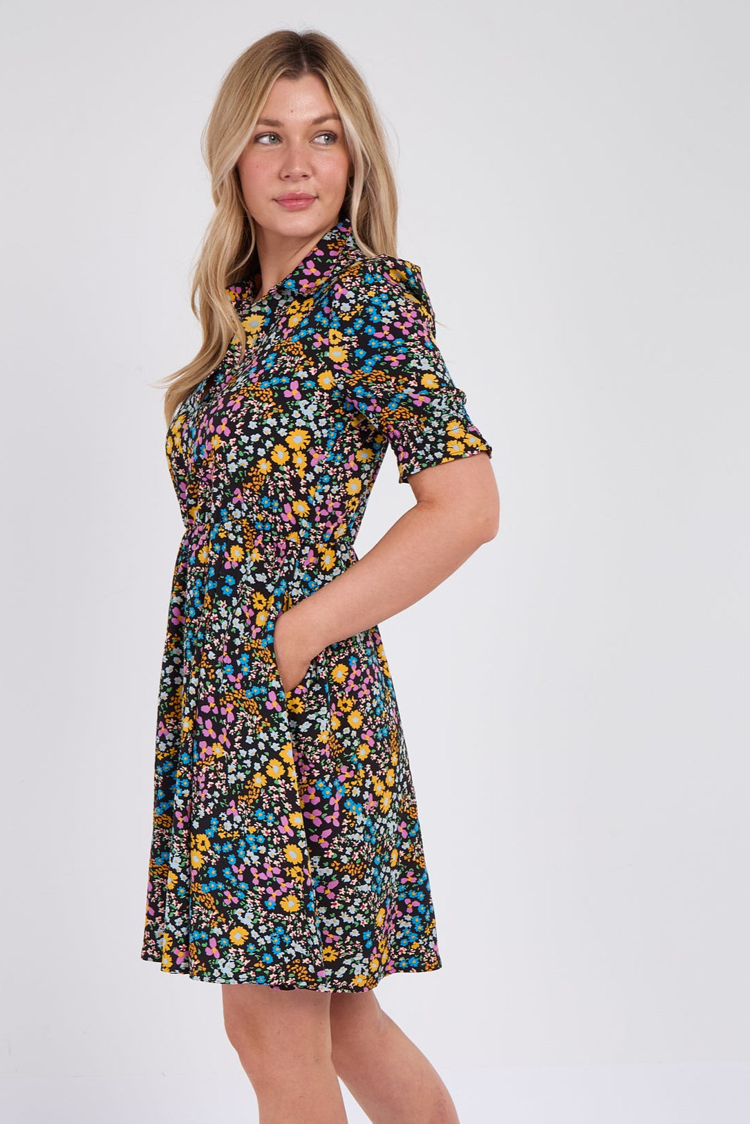 8Pcs Ditsy Floral Print Black Mini Dress