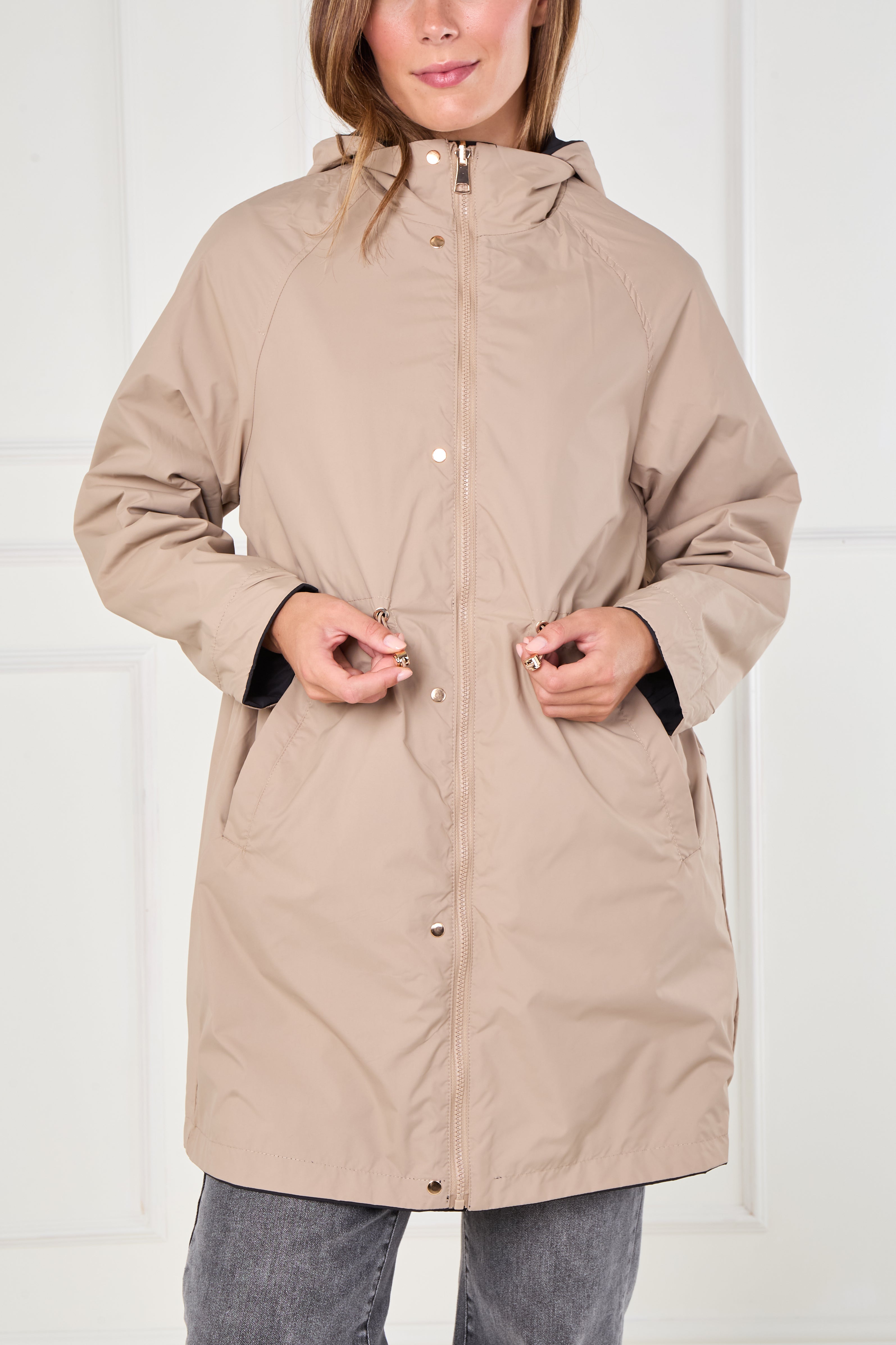 8Pcs Black and Stone Drawstring Reversible Parka