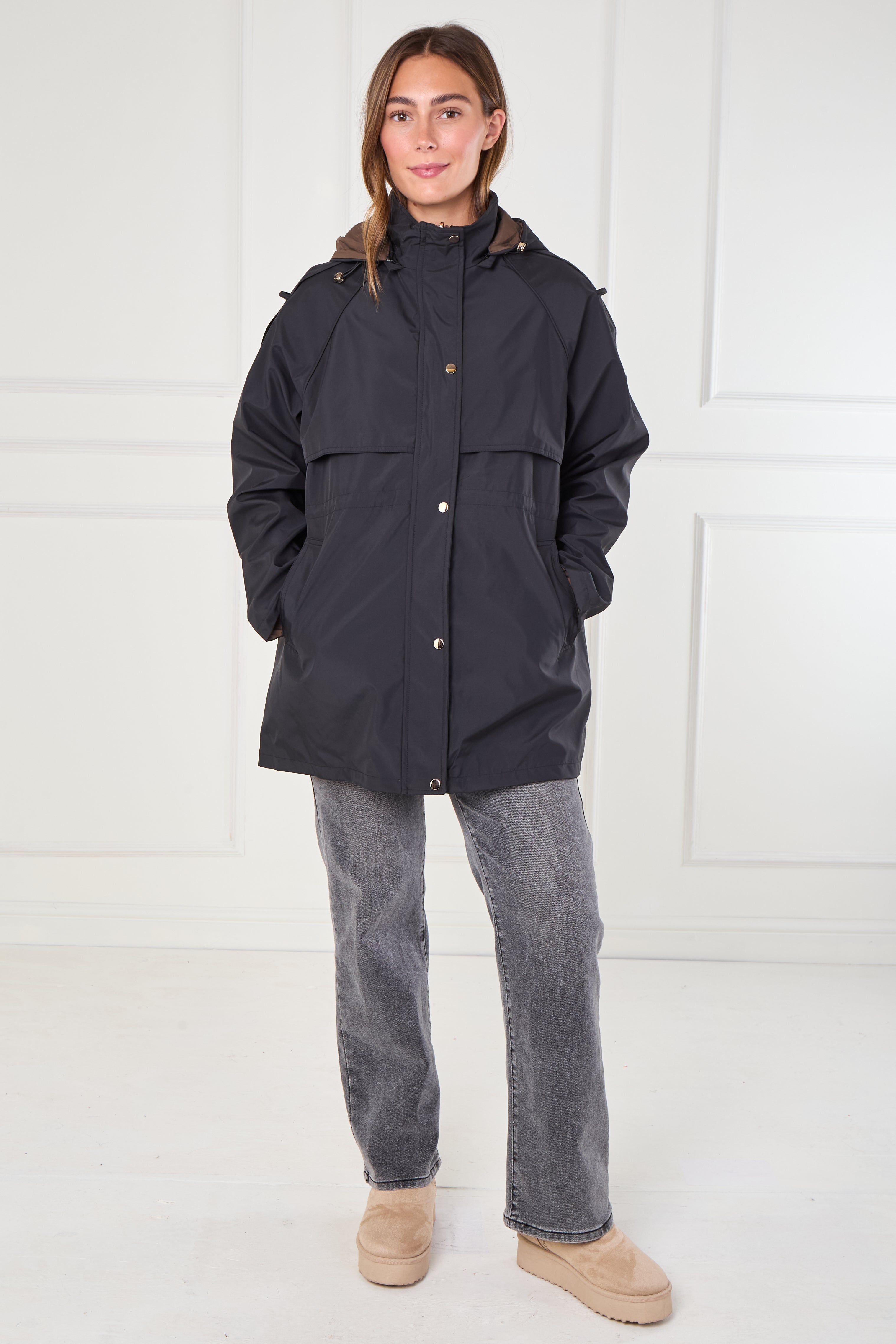 8Pcs Black and Chocolate Reversible Parka