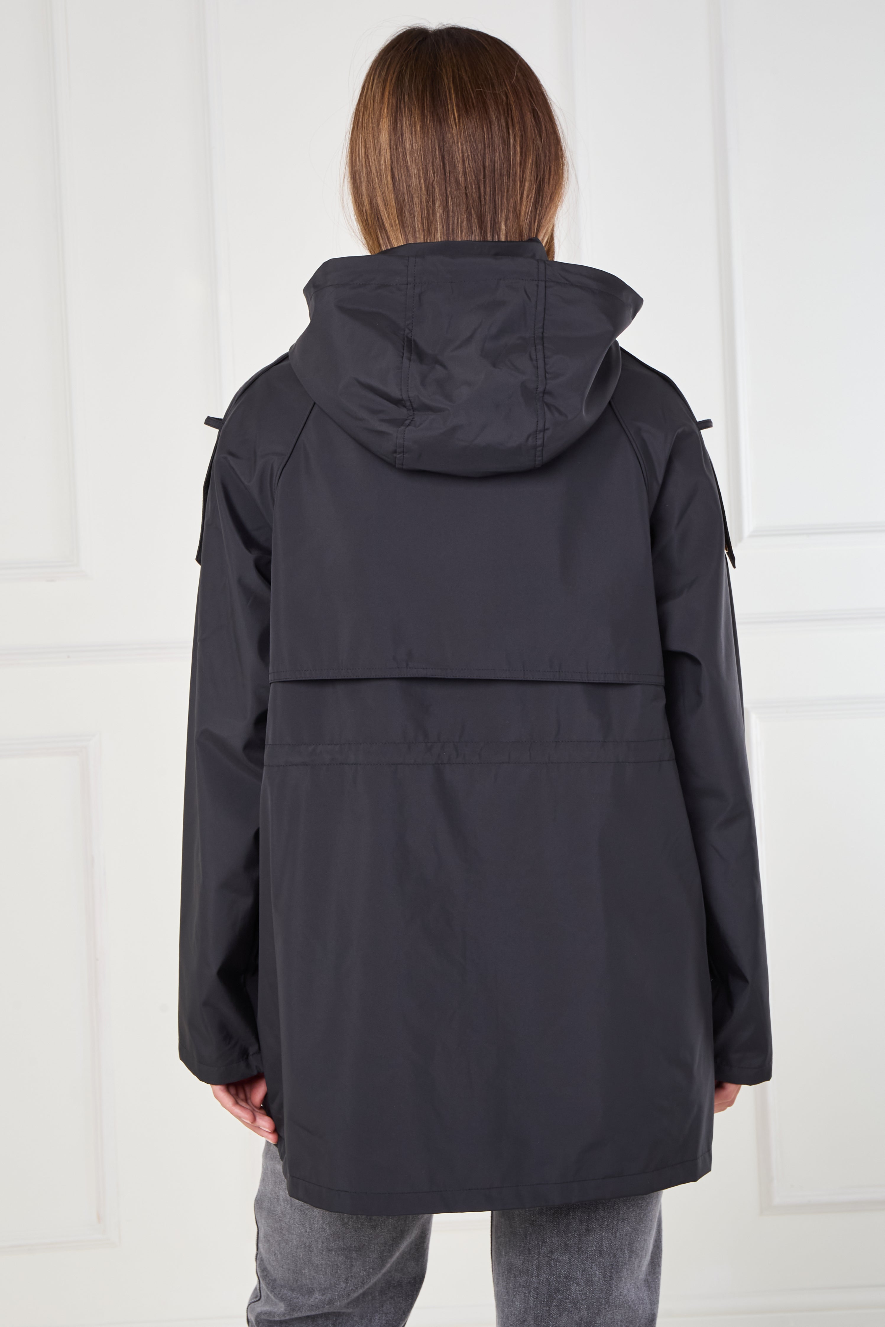 8Pcs Black and Chocolate Reversible Parka