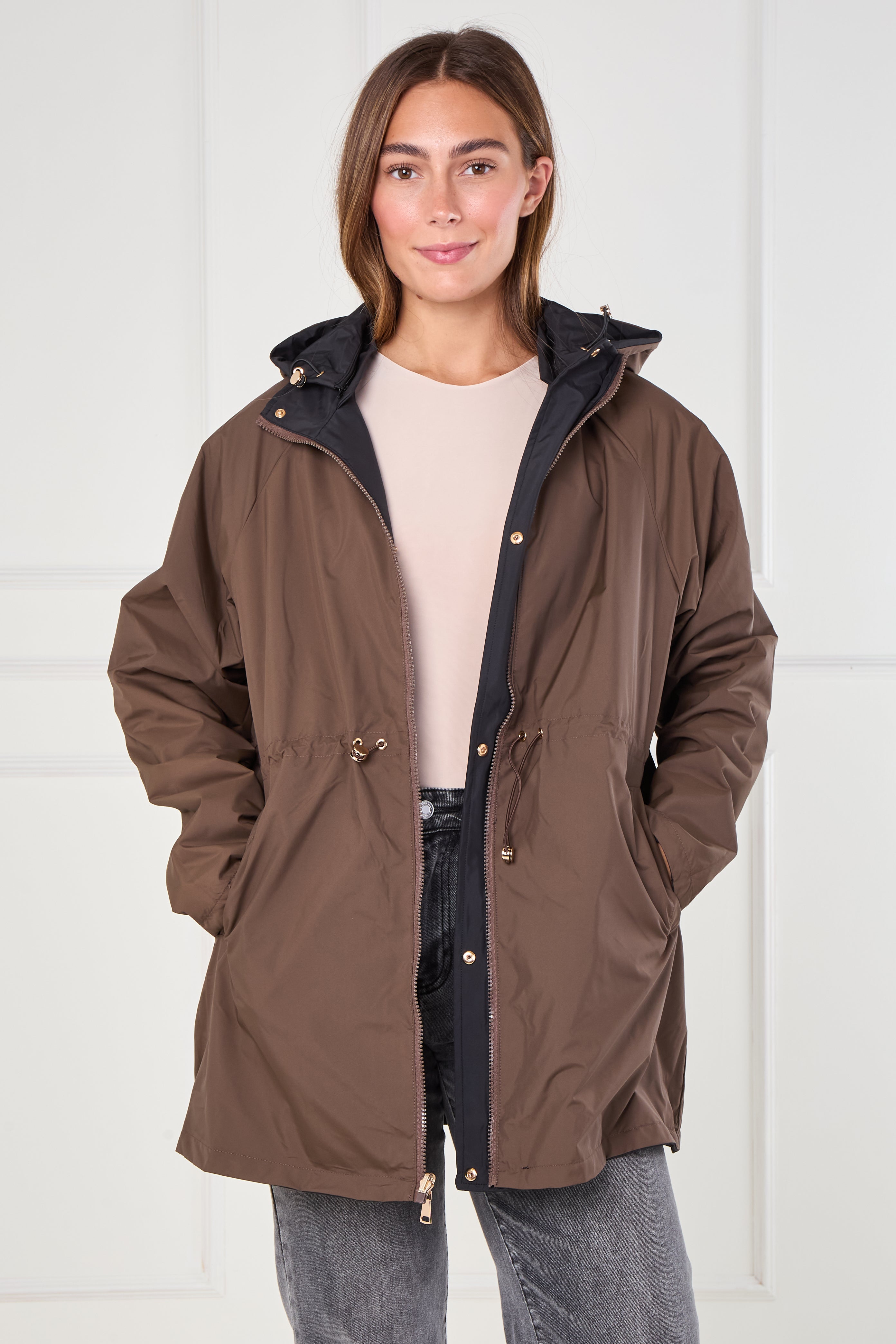 8Pcs Black and Chocolate Reversible Parka