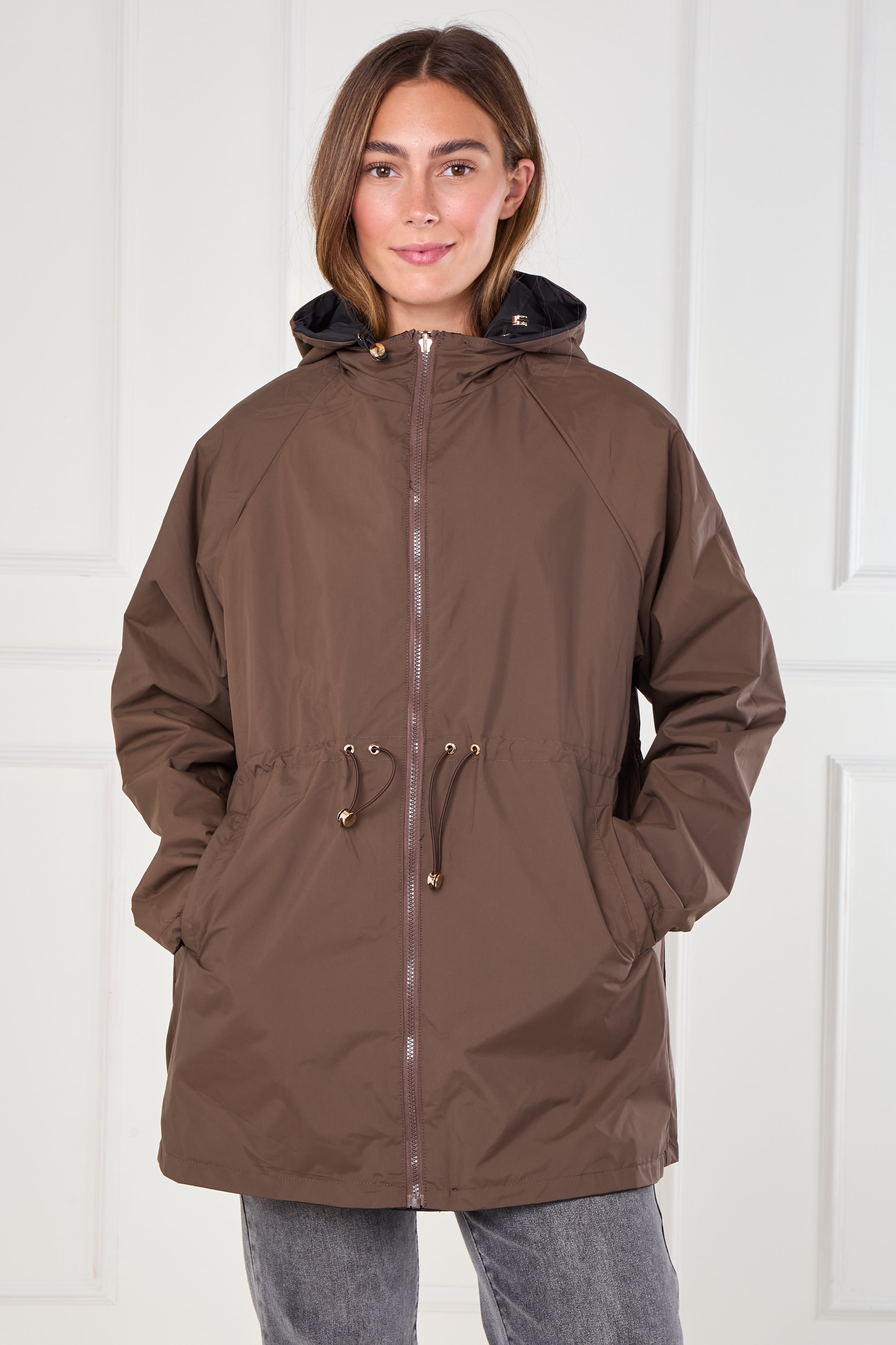 8Pcs Black and Chocolate Reversible Parka