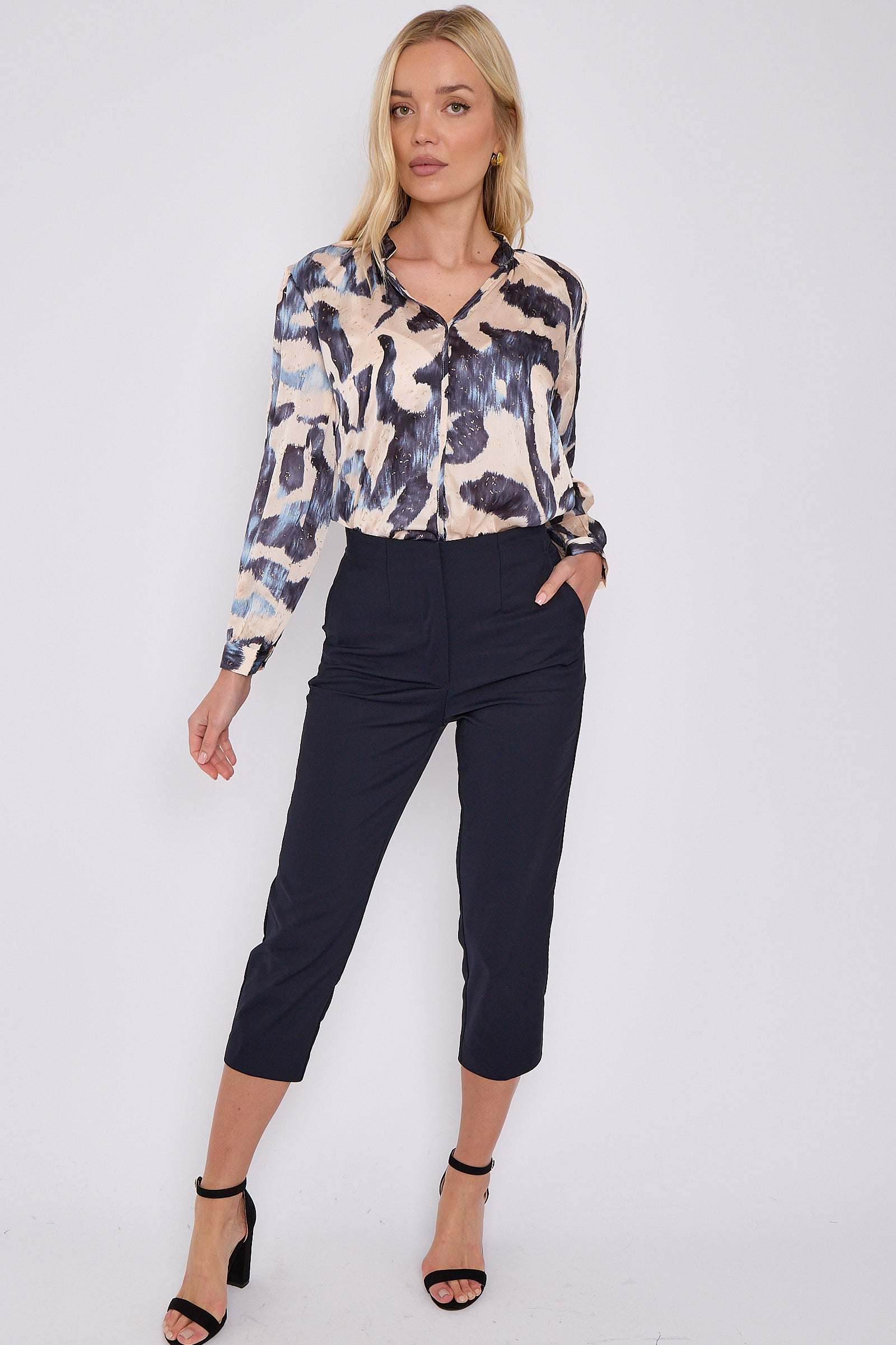 8Pcs Navy Abstract Print Gold Dotted Blouse