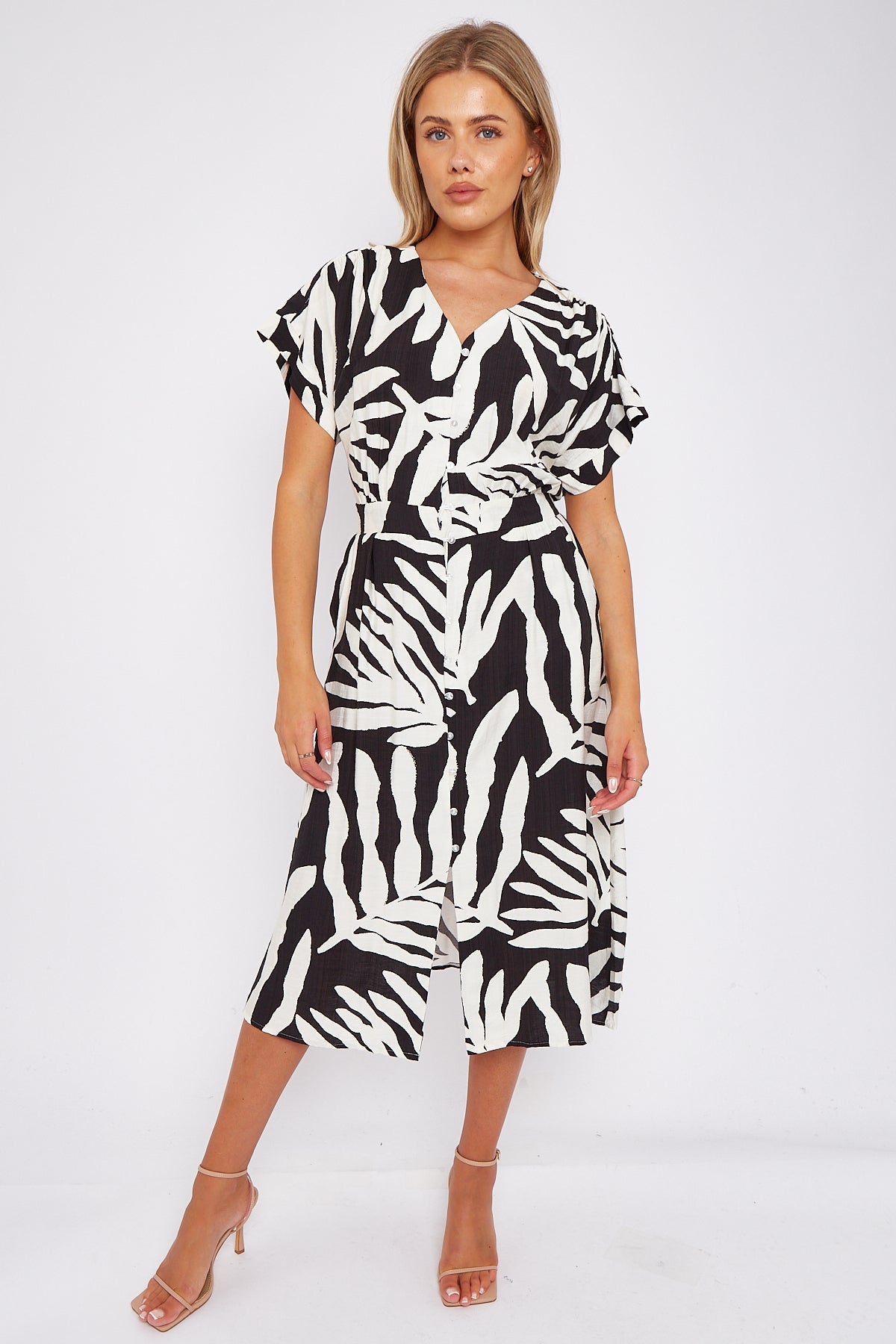 8Pcs Black Leaf Print Short Sleeve V Neck Midi Dress