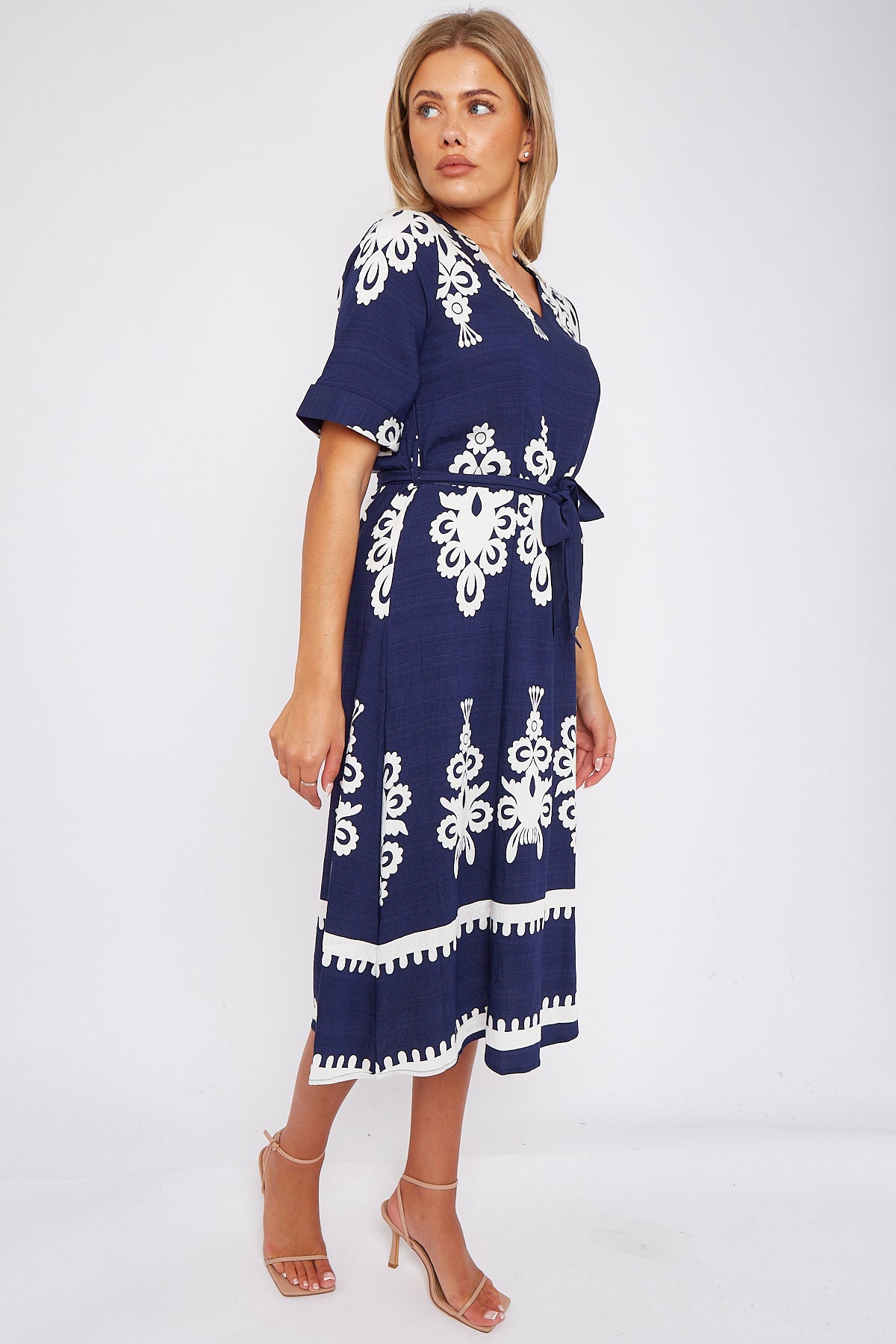 8Pcs Navy Pattern Print Short Sleeve Midi Dress