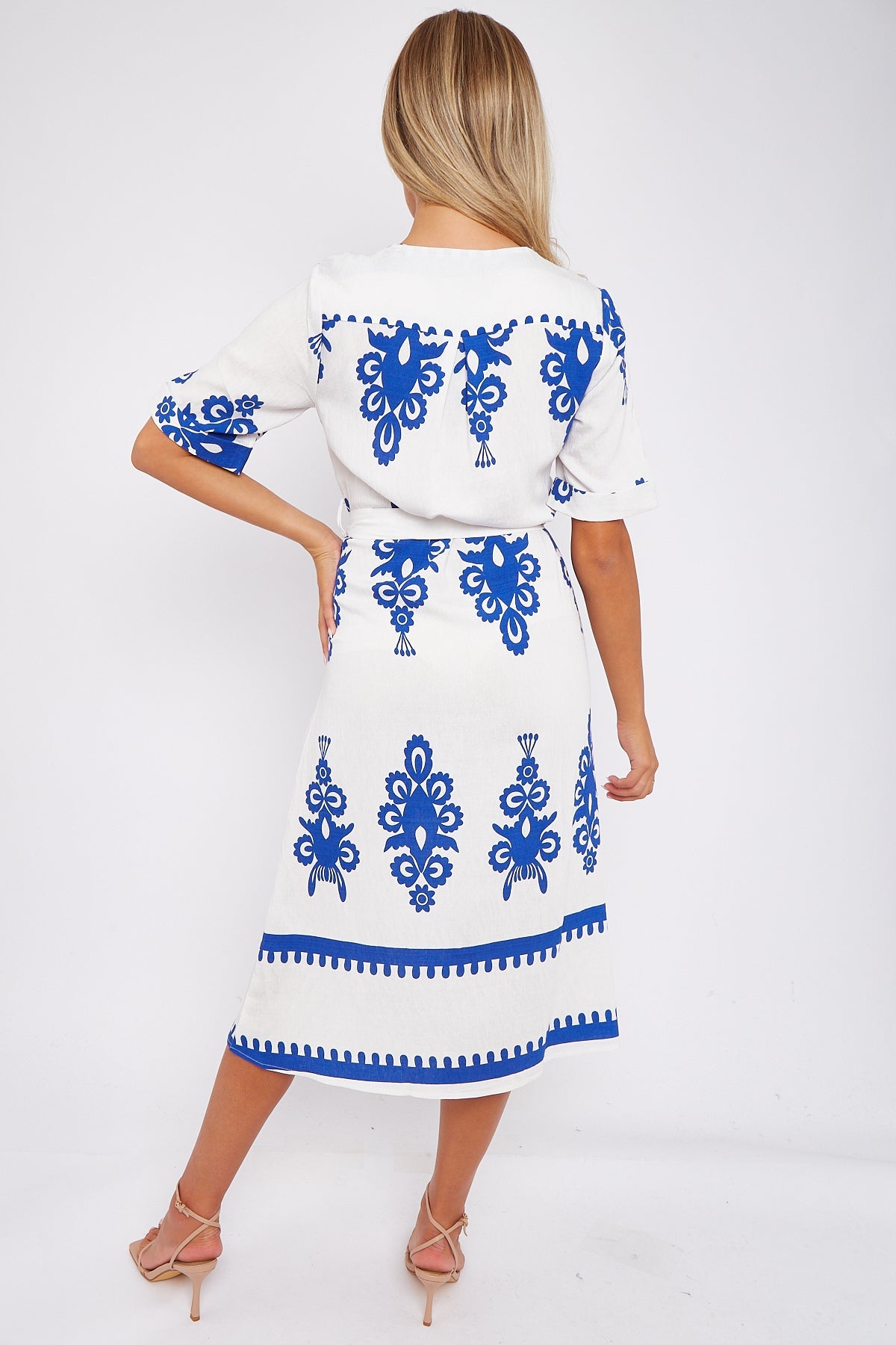 8Pcs White Pattern Print Short Sleeve Midi Dress
