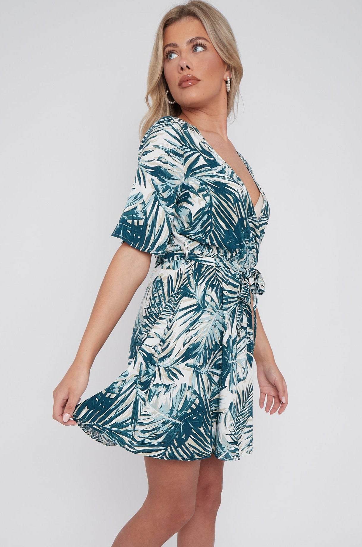8Pcs Palm Leaf Print Wrapped Mini Dress
