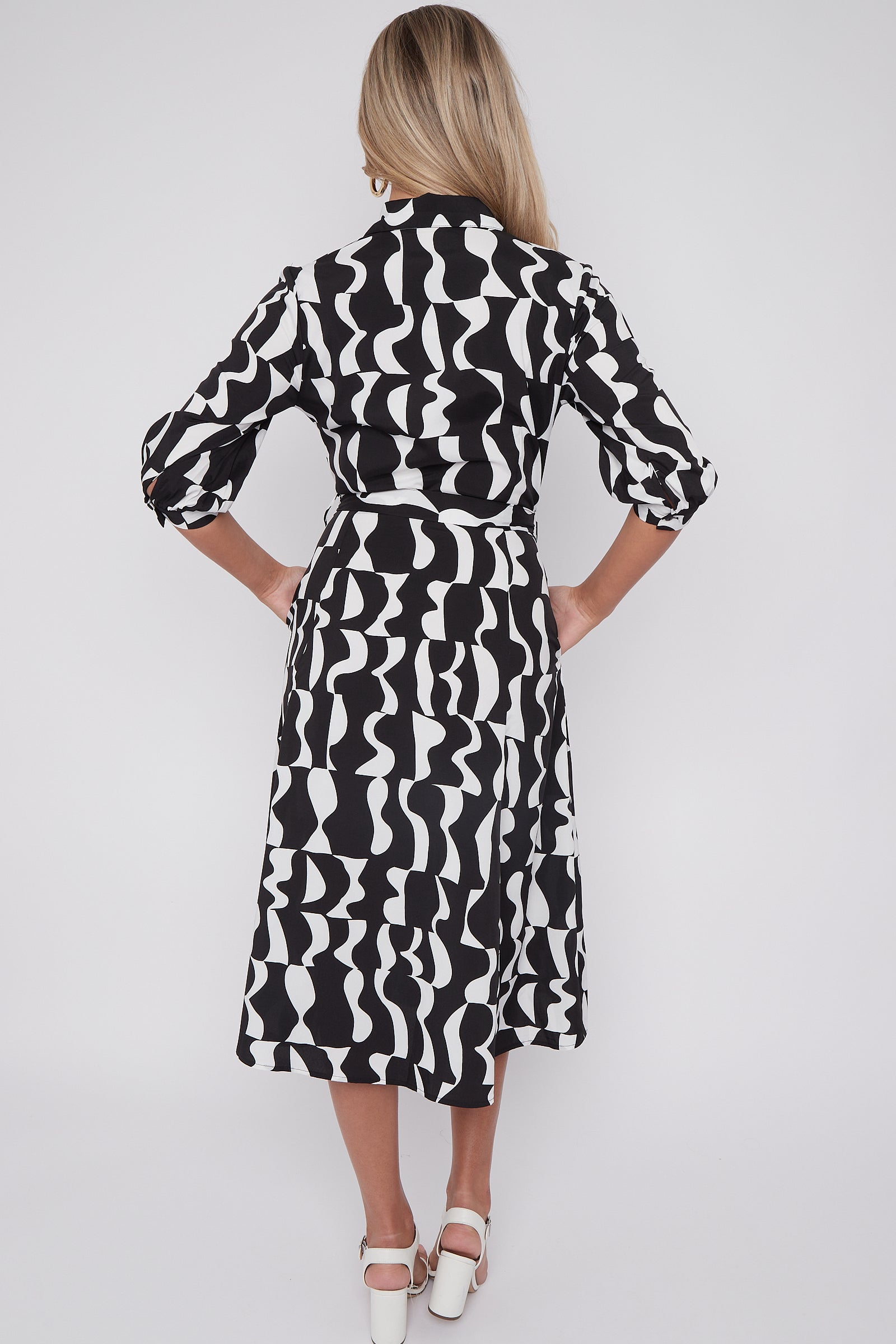 8Pcs Mono Geometric Print Half Sleeve Midi Shirt Dress