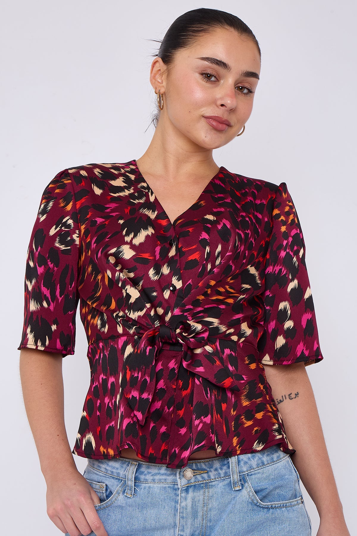 8Pcs Deep Fuchsia Leopard Print Knotted Satin Top