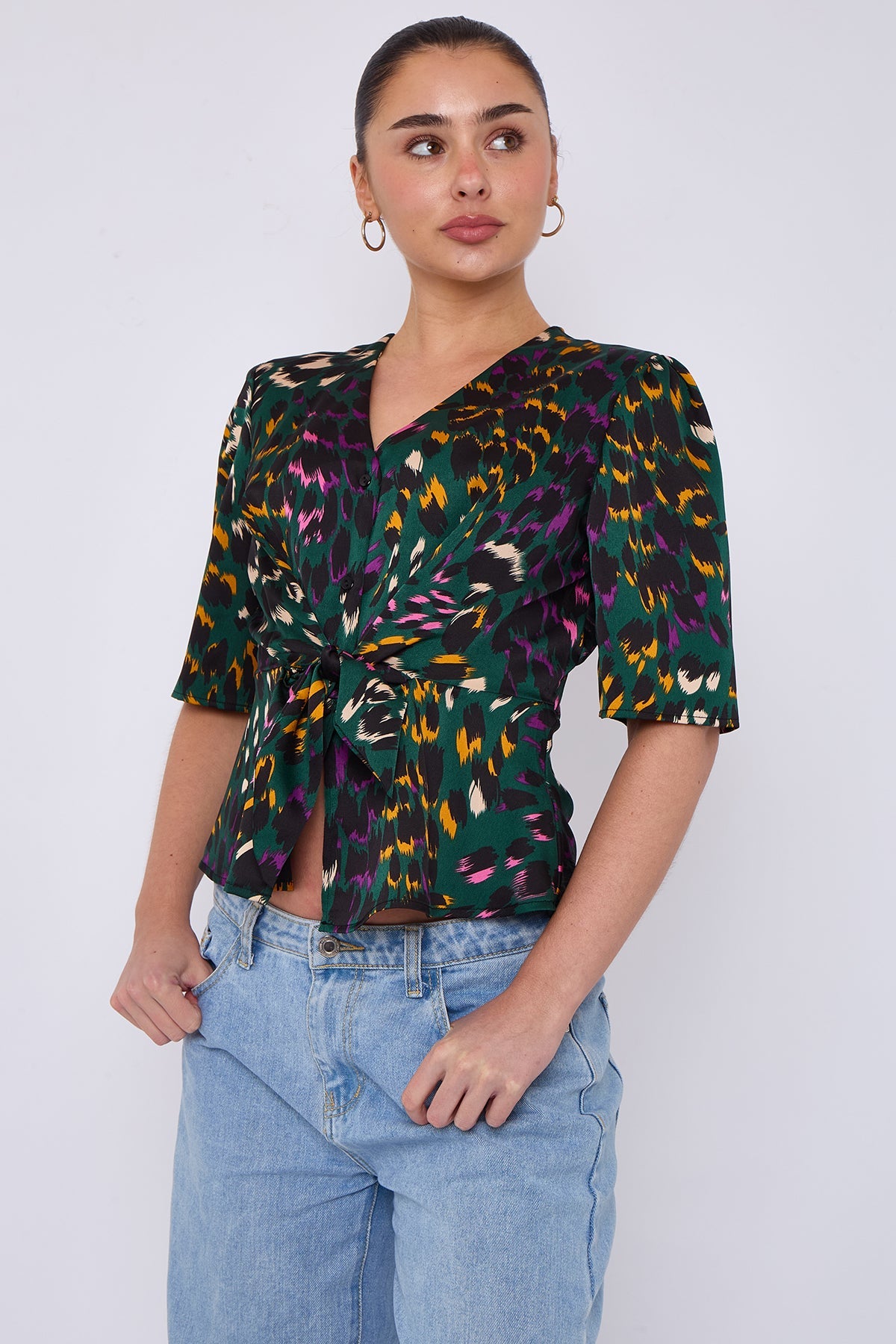 8Pcs Emerald Leopard Print Knotted Satin Top