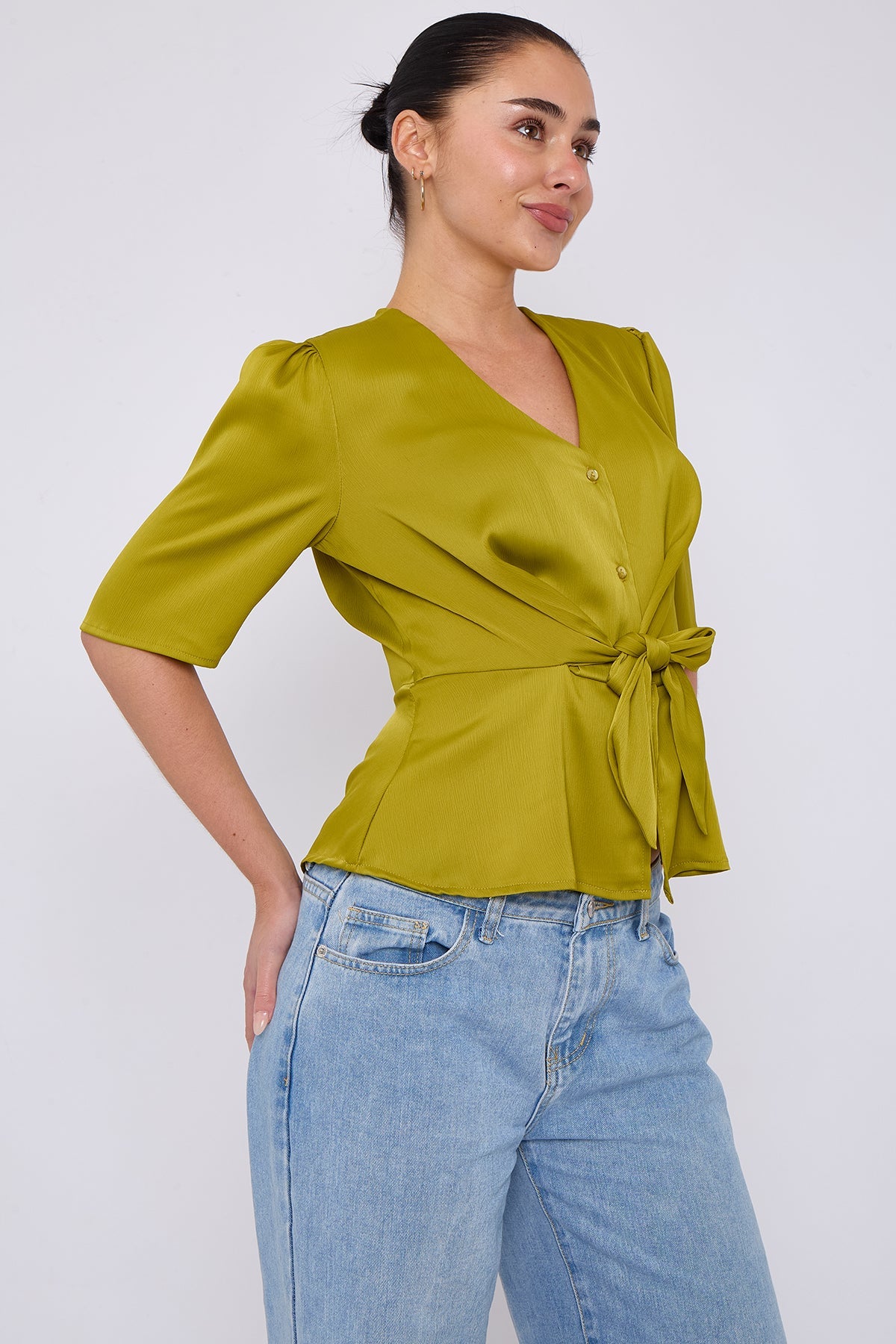 8Pcs Lime Green Short Sleeve Knotted Crepe Satin Top