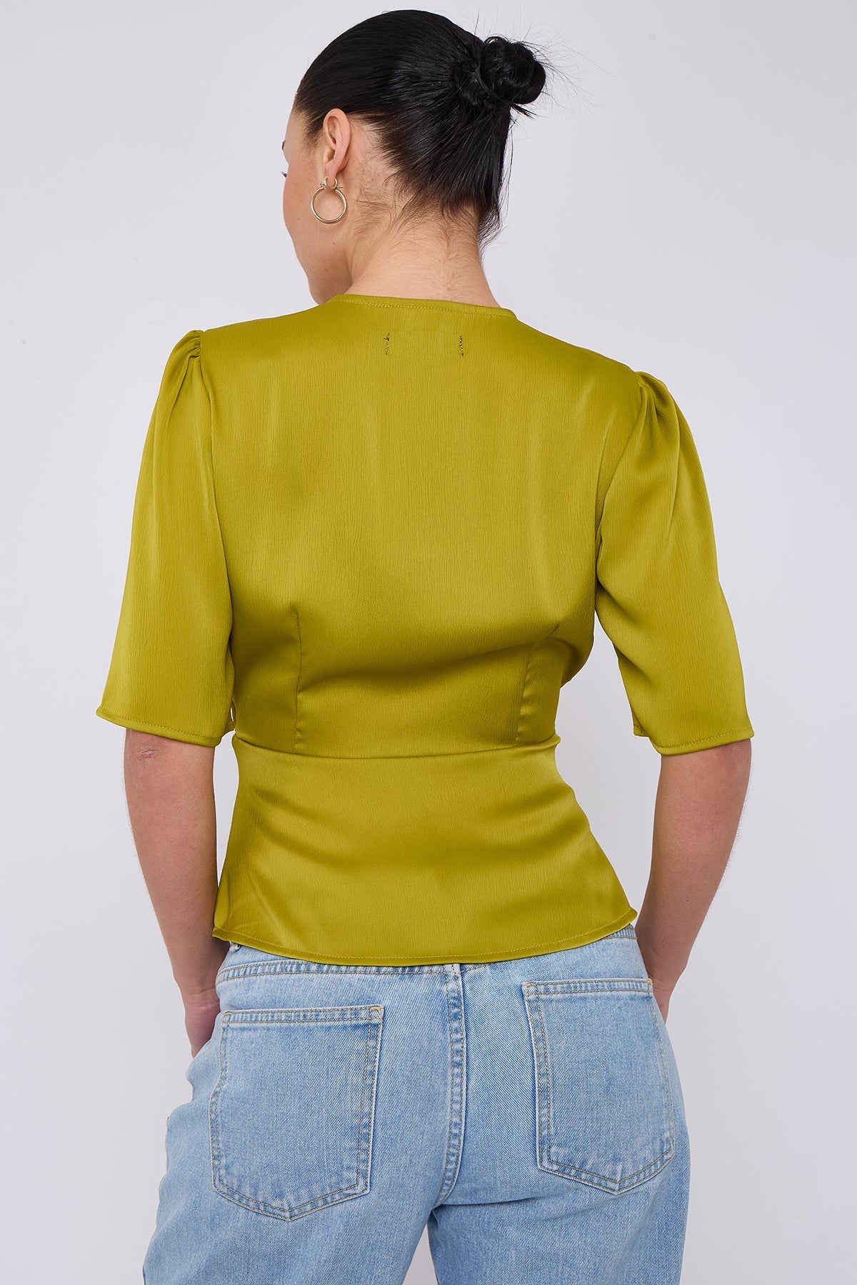 8Pcs Lime Green Short Sleeve Knotted Crepe Satin Top