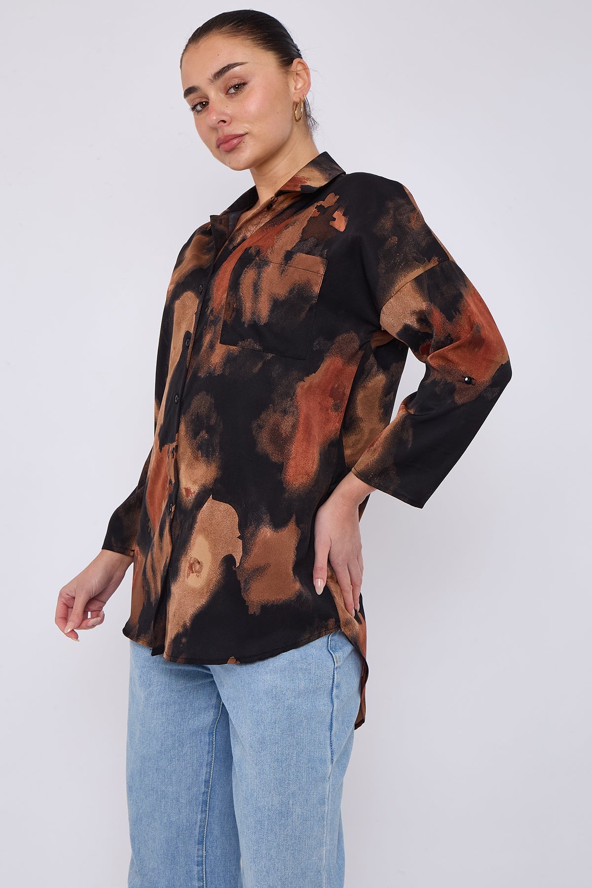 8Pcs Rust and Black Brushstroke Print Oversized Shirt