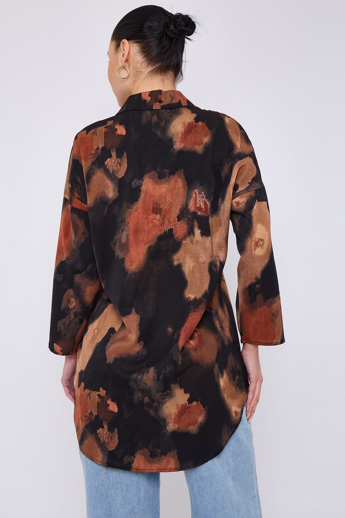 8Pcs Rust and Black Brushstroke Print Oversized Shirt