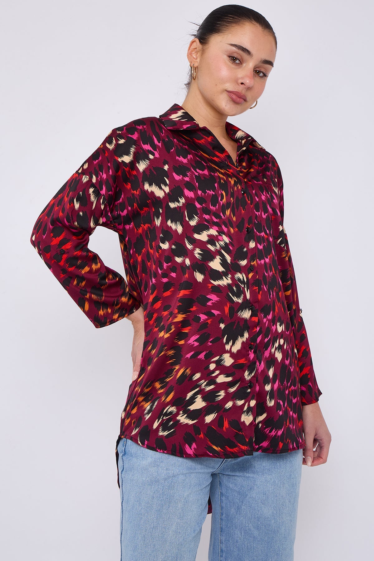 8pcs Wine Leopard Print Satin Oversized Shirt