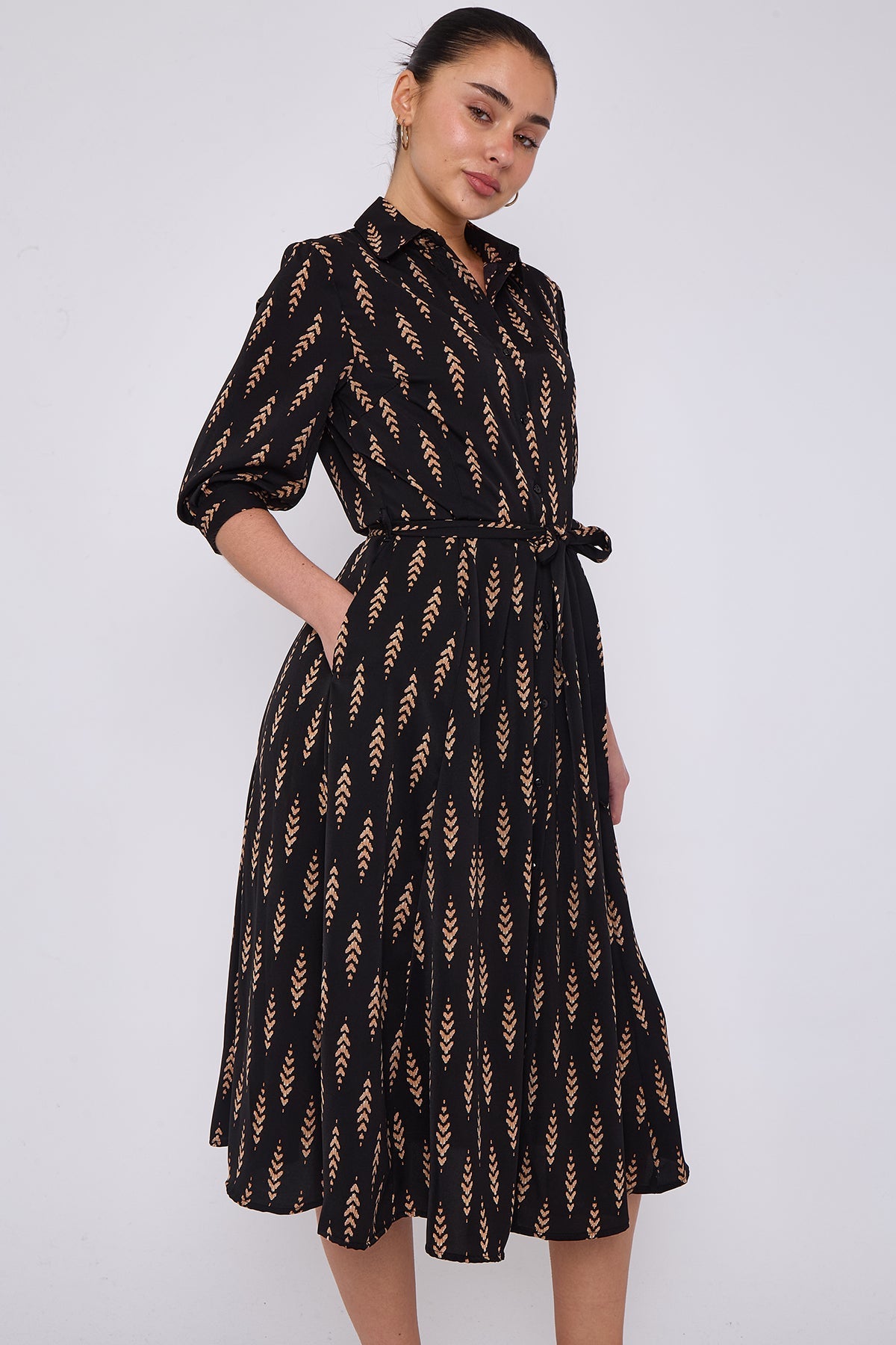8Pcs Tan Chevron Print Half Sleeve Black Midi Shirt Dress