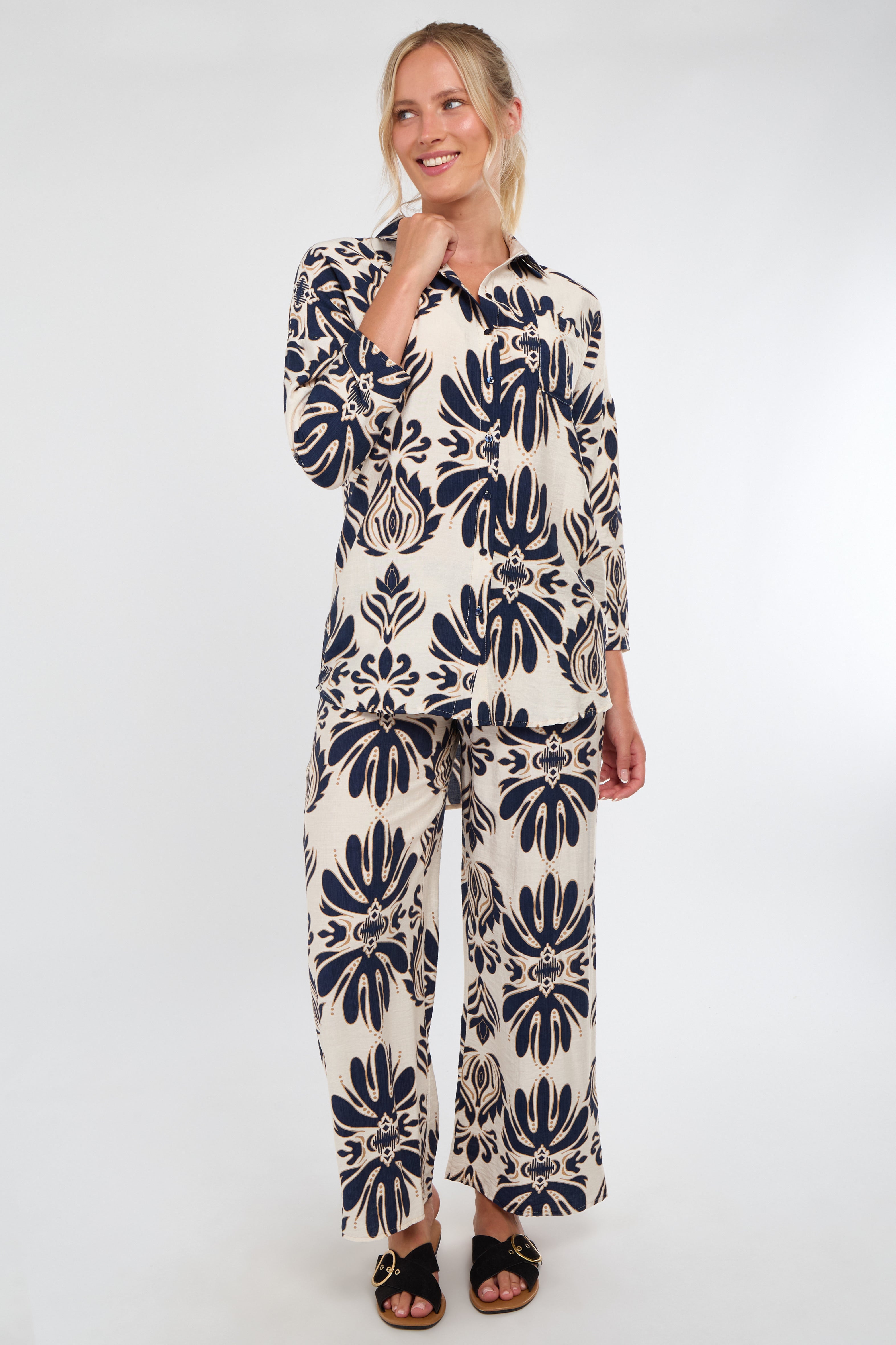 6Pcs Cream and Navy Bold Floral Print Co-Ord Set