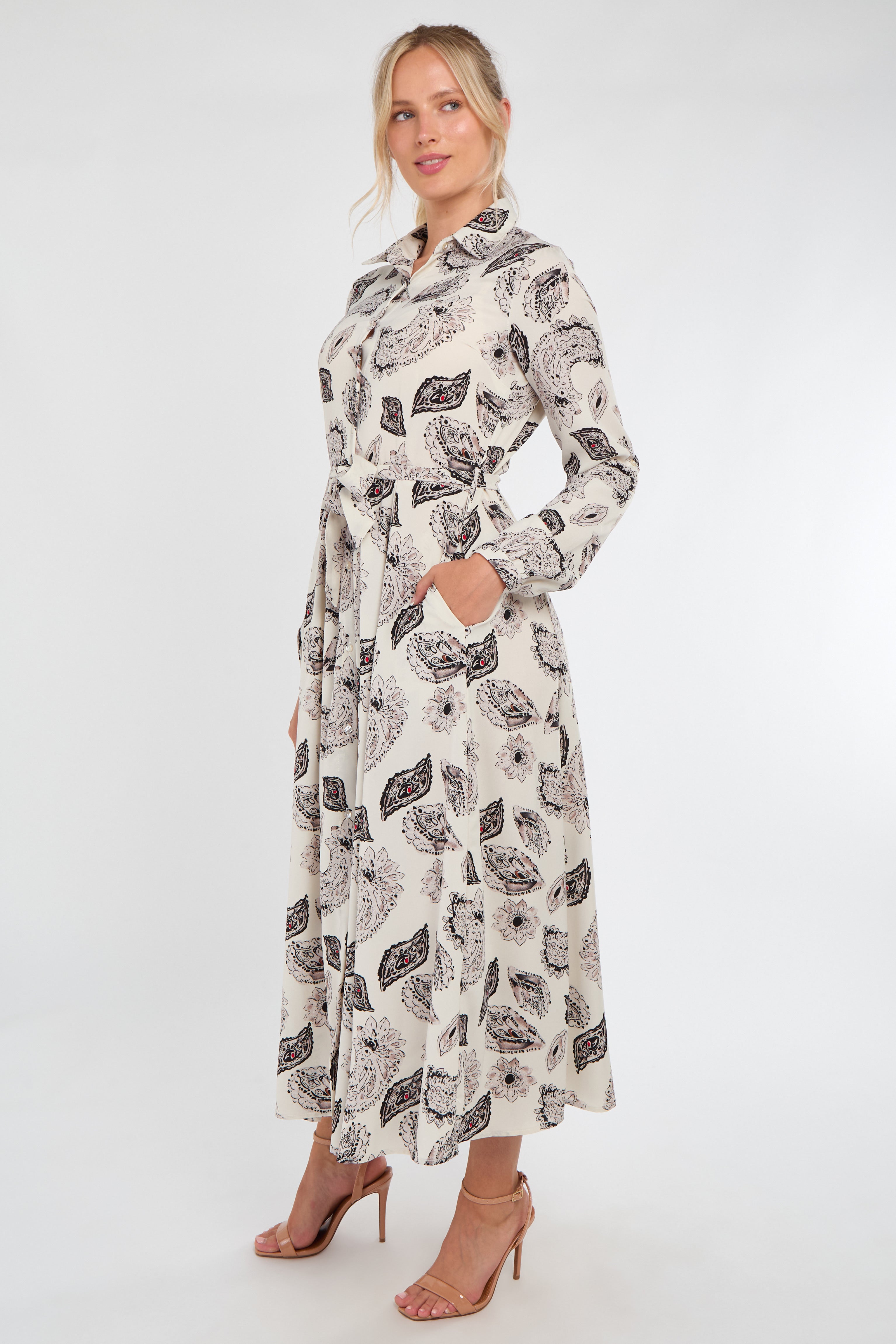 8Pcs Cream and Black Paisley Print Maxi Shirt Dress
