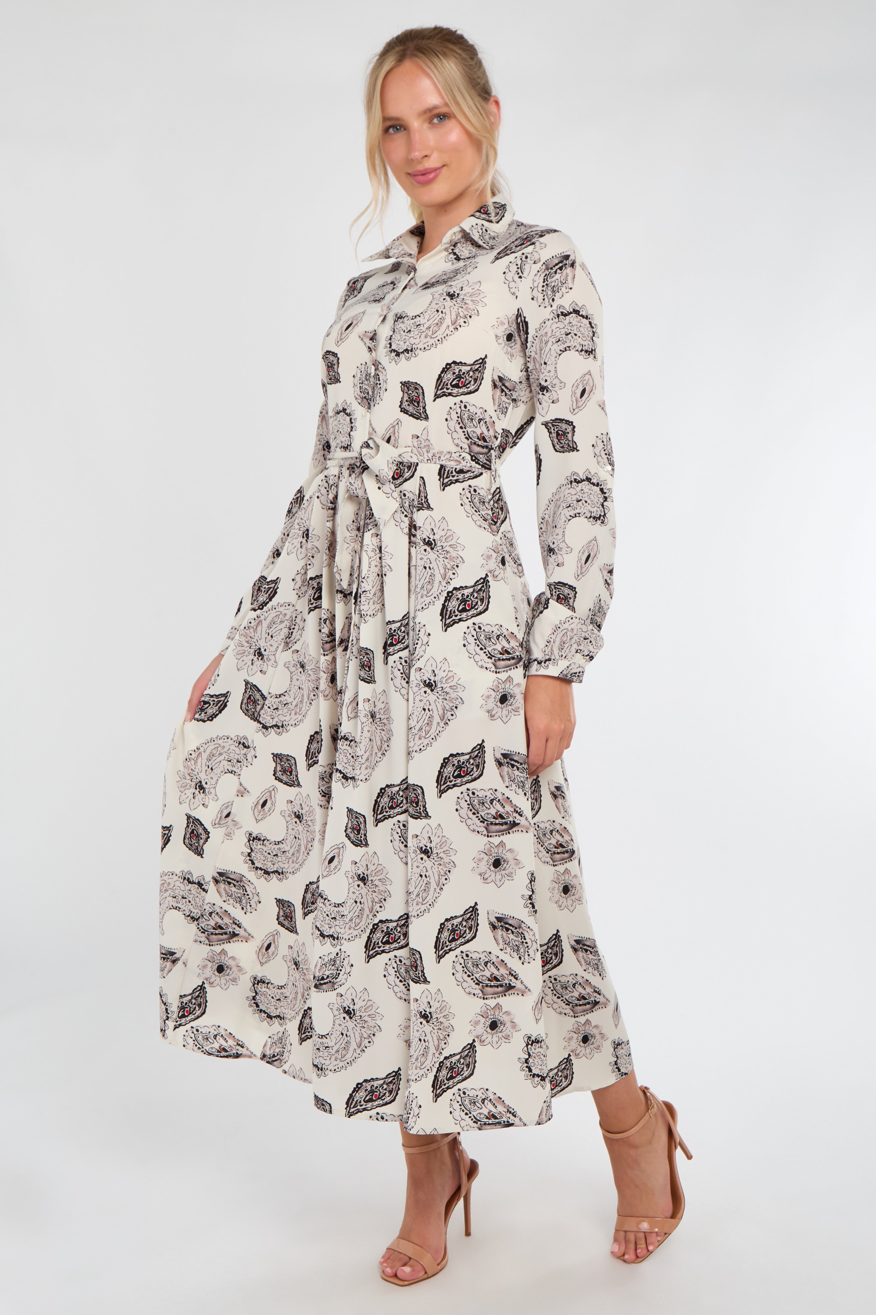 8Pcs Cream and Black Paisley Print Maxi Shirt Dress