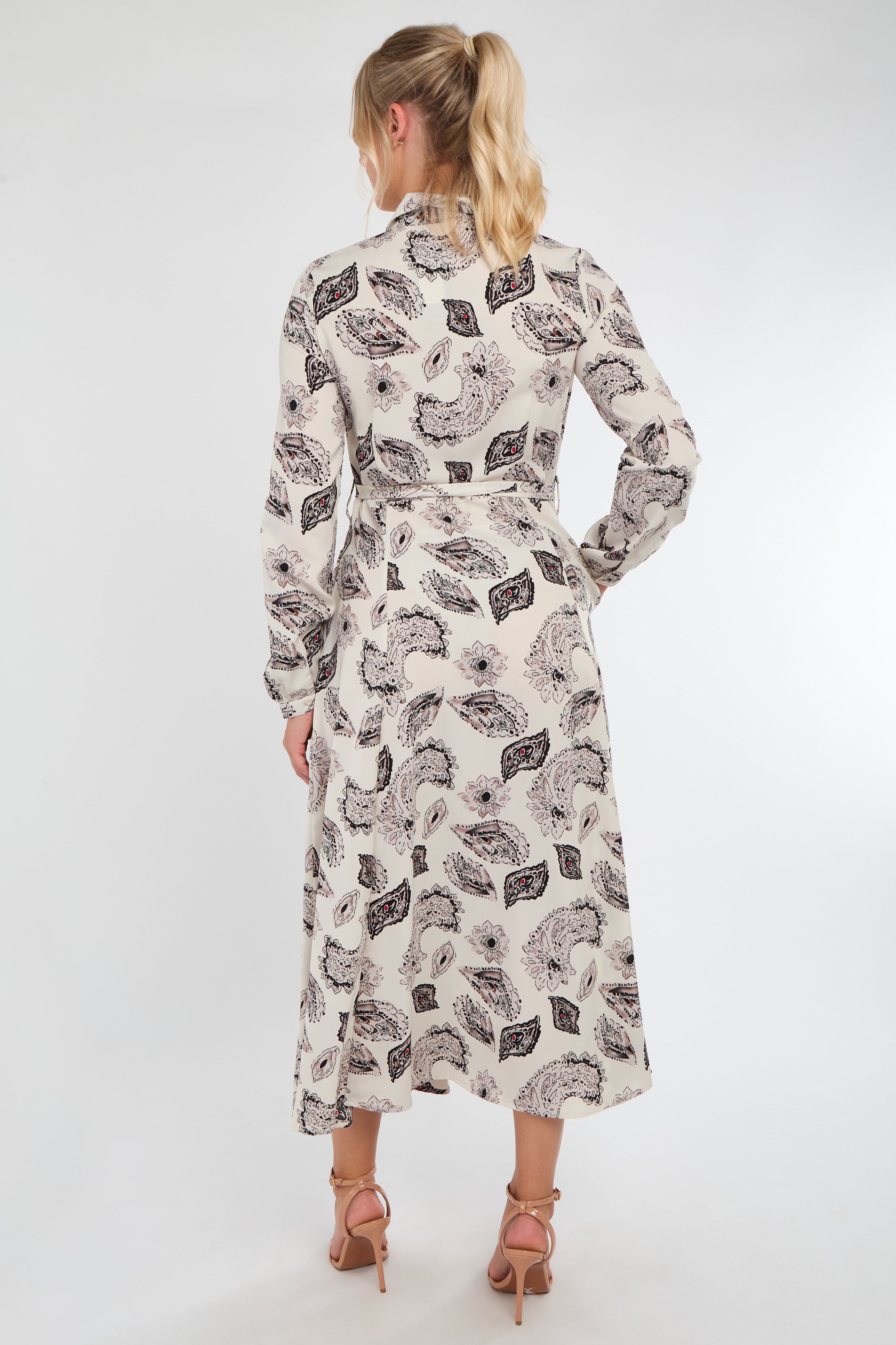 8Pcs Cream and Black Paisley Print Maxi Shirt Dress