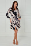 8Pcs Beige Abstract Brushstroke Print Mini Shirt Dress