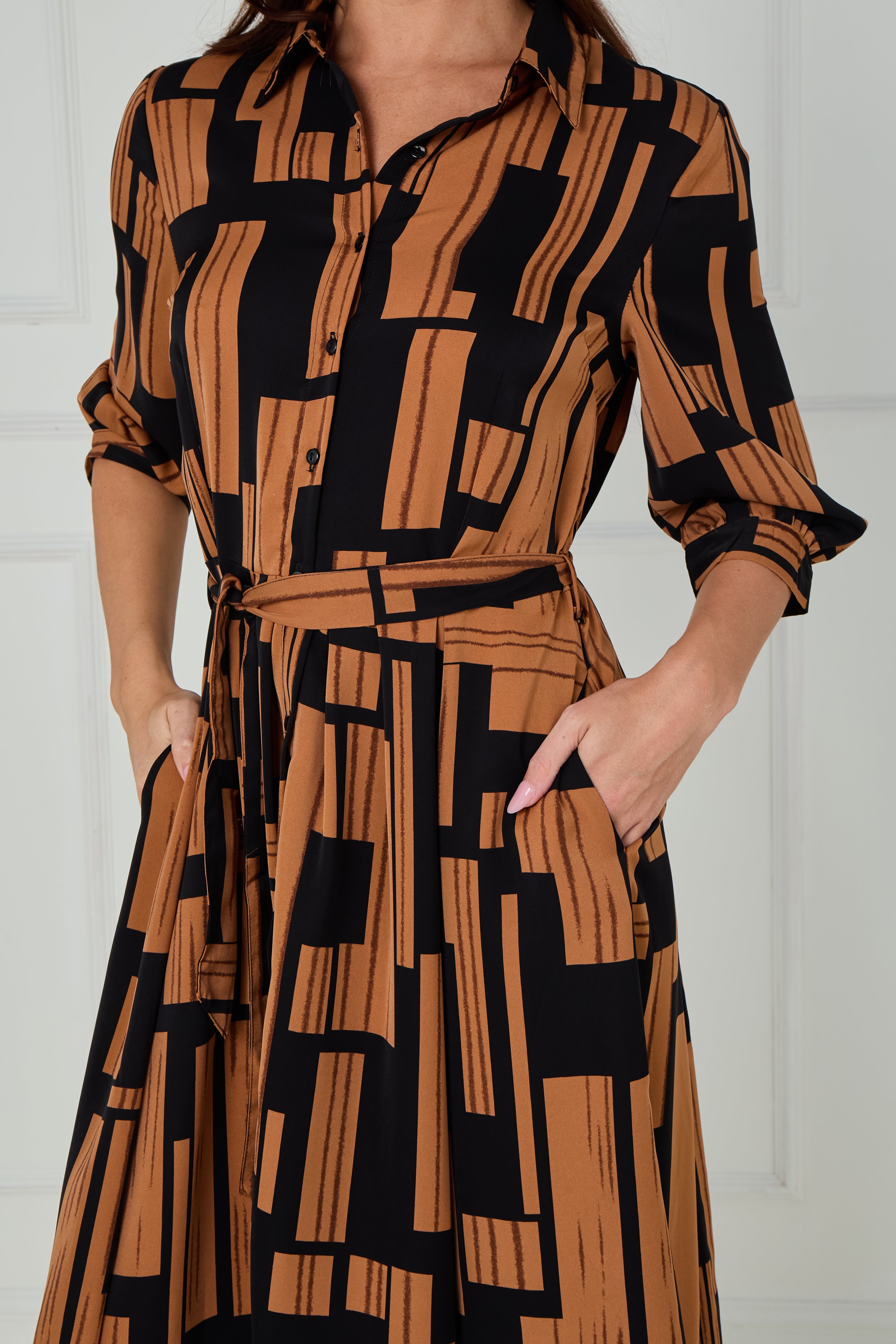 8Pcs Black and Tan Geometric Stripe Print Midi Shirt Dress