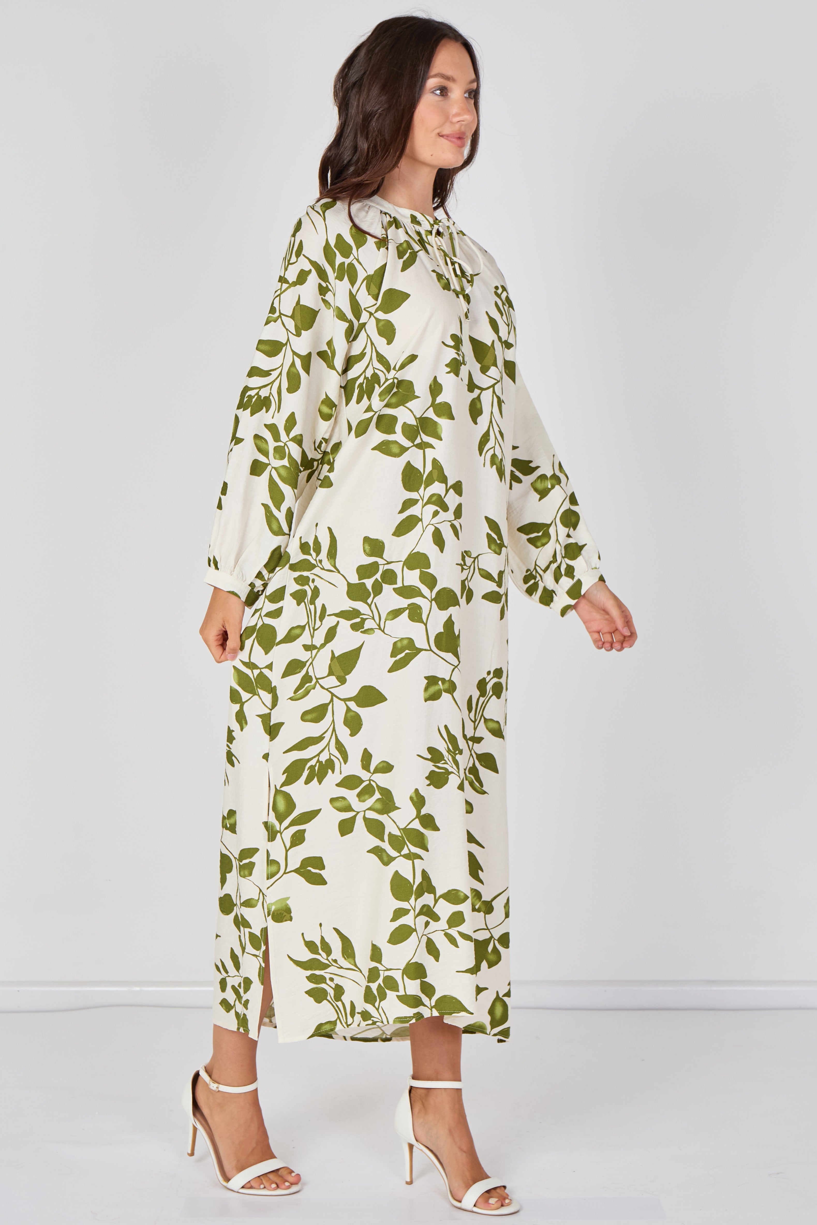 8Pcs Ivory and Olive Leaf Print Maxi Dress