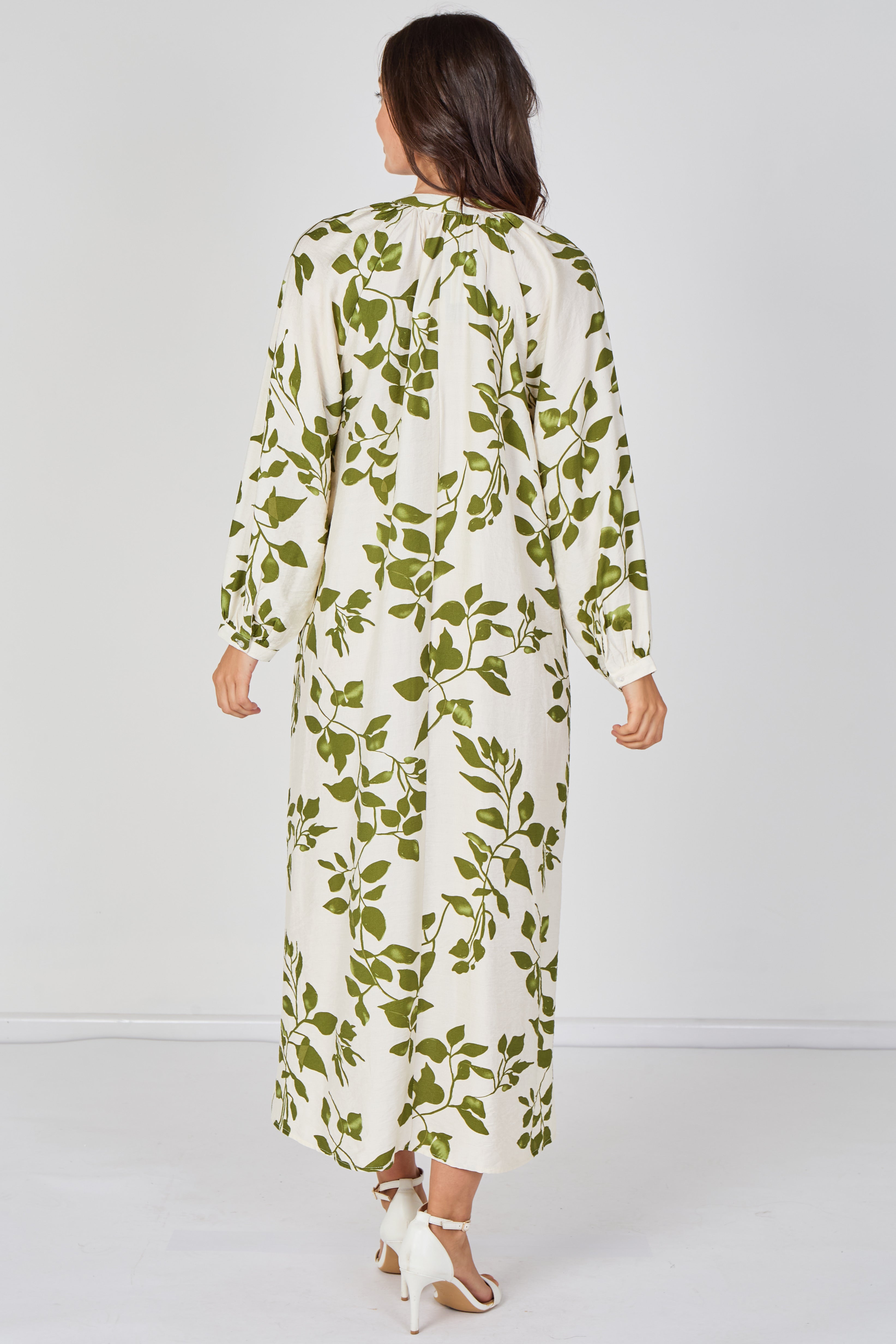 8Pcs Ivory and Olive Leaf Print Maxi Dress
